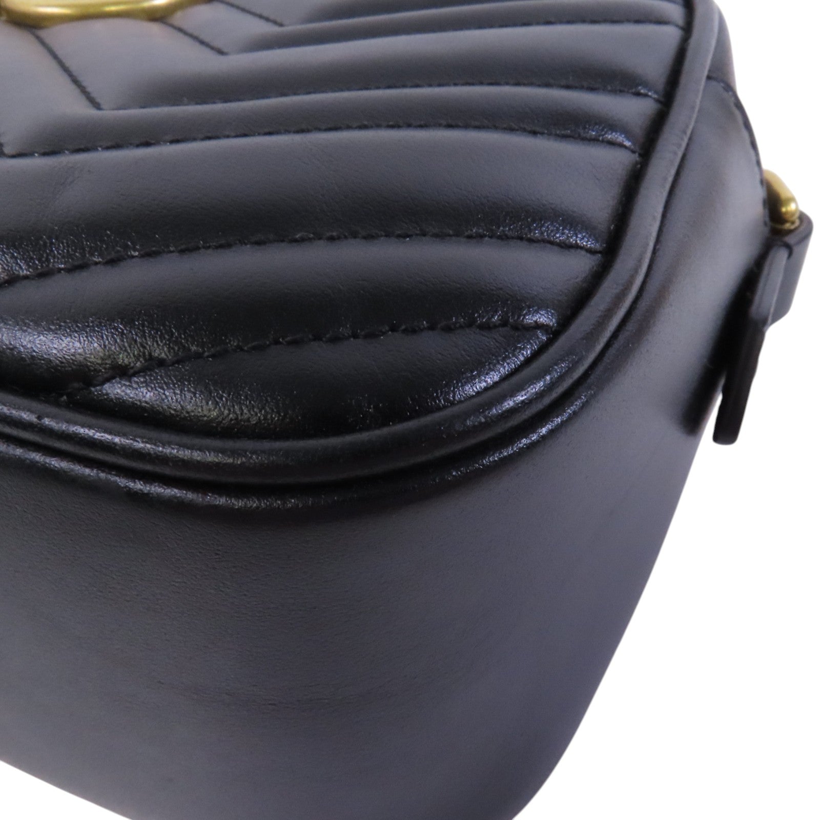 GUCCI 牛皮皮革GG Marmont金扣鏈帶肩背袋