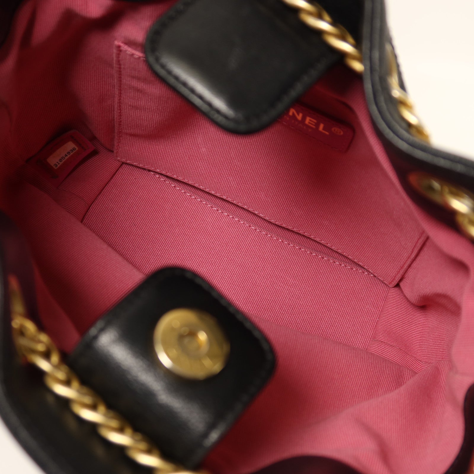 CHANEL 【激減優惠】牛皮皮革Chain Shoulder金扣鏈帶肩背袋