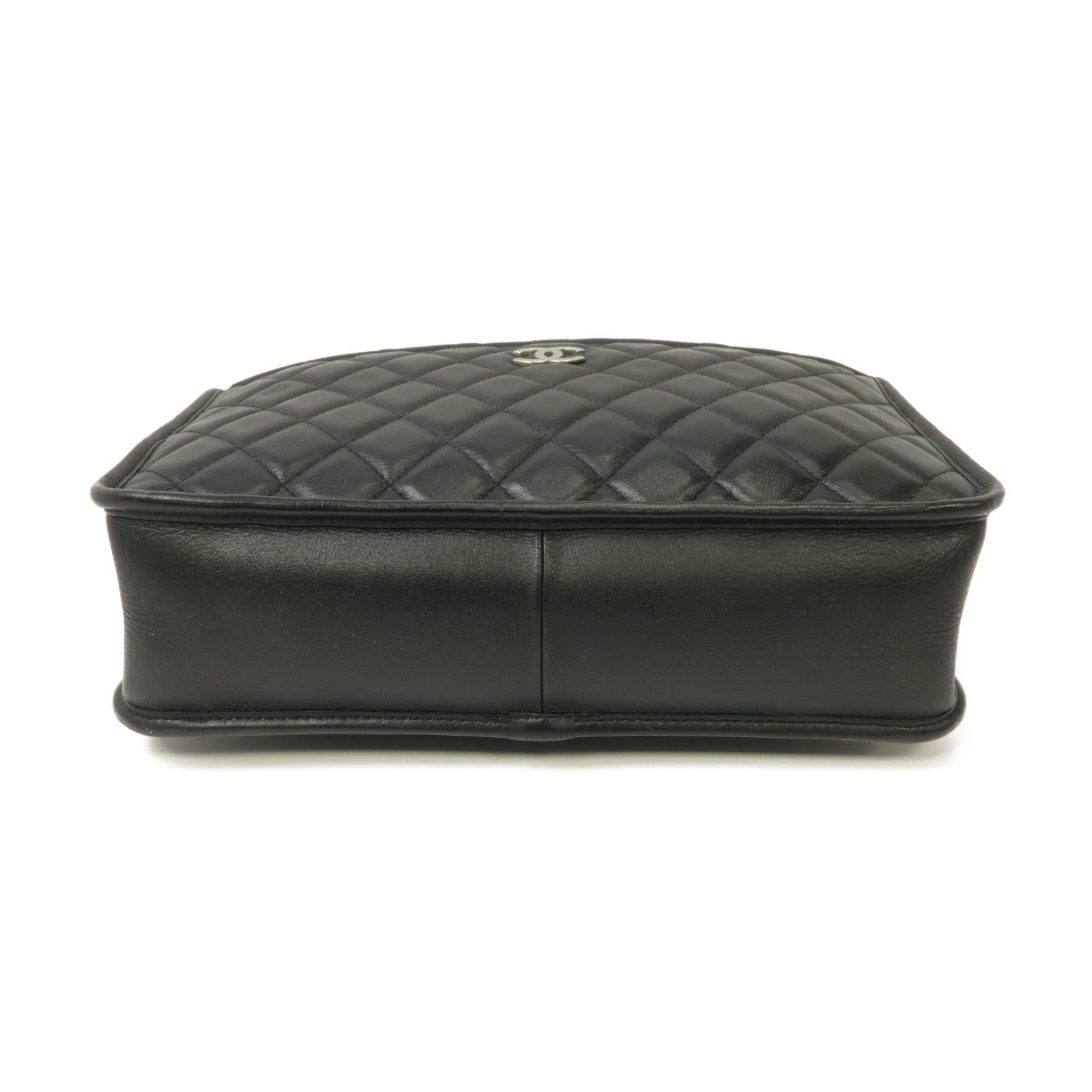 CHANEL 菱格牛皮皮革Working Vibe Camera Case銀扣鏈帶肩背袋黑色