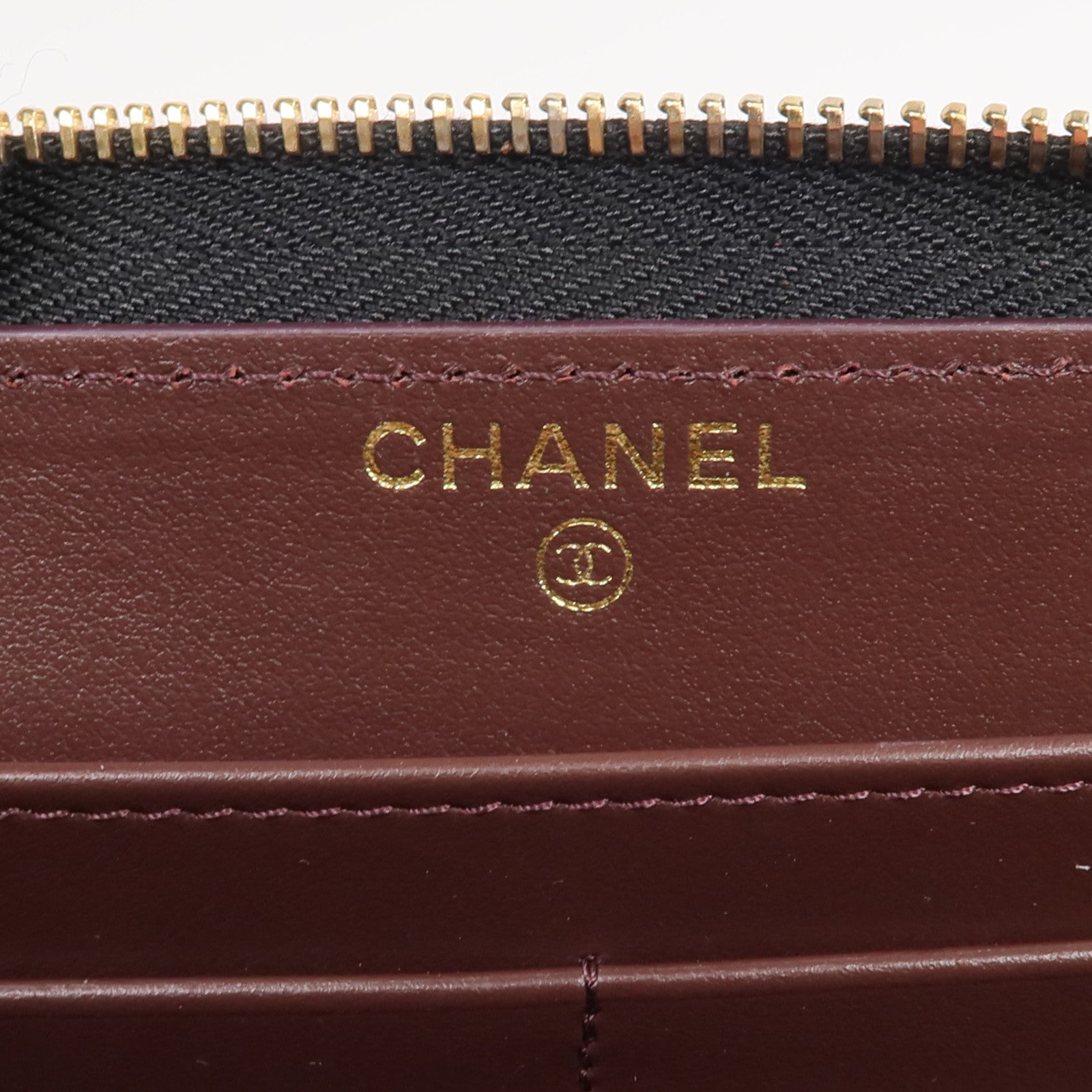 CHANEL 牛皮皮革Zipper Long Wallet金扣拉鏈長錢包