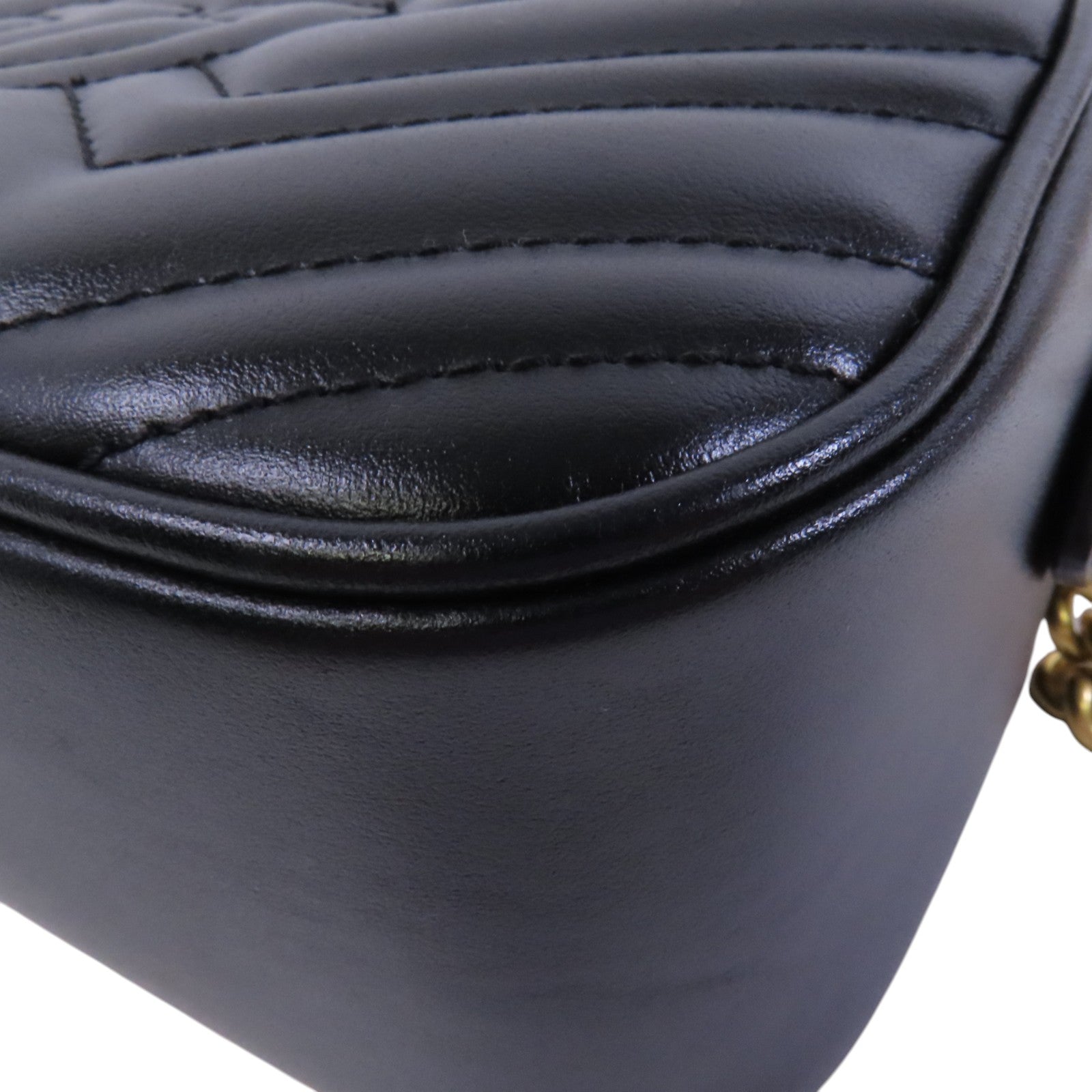 GUCCI 牛皮皮革GG Marmont金扣鏈帶肩背袋