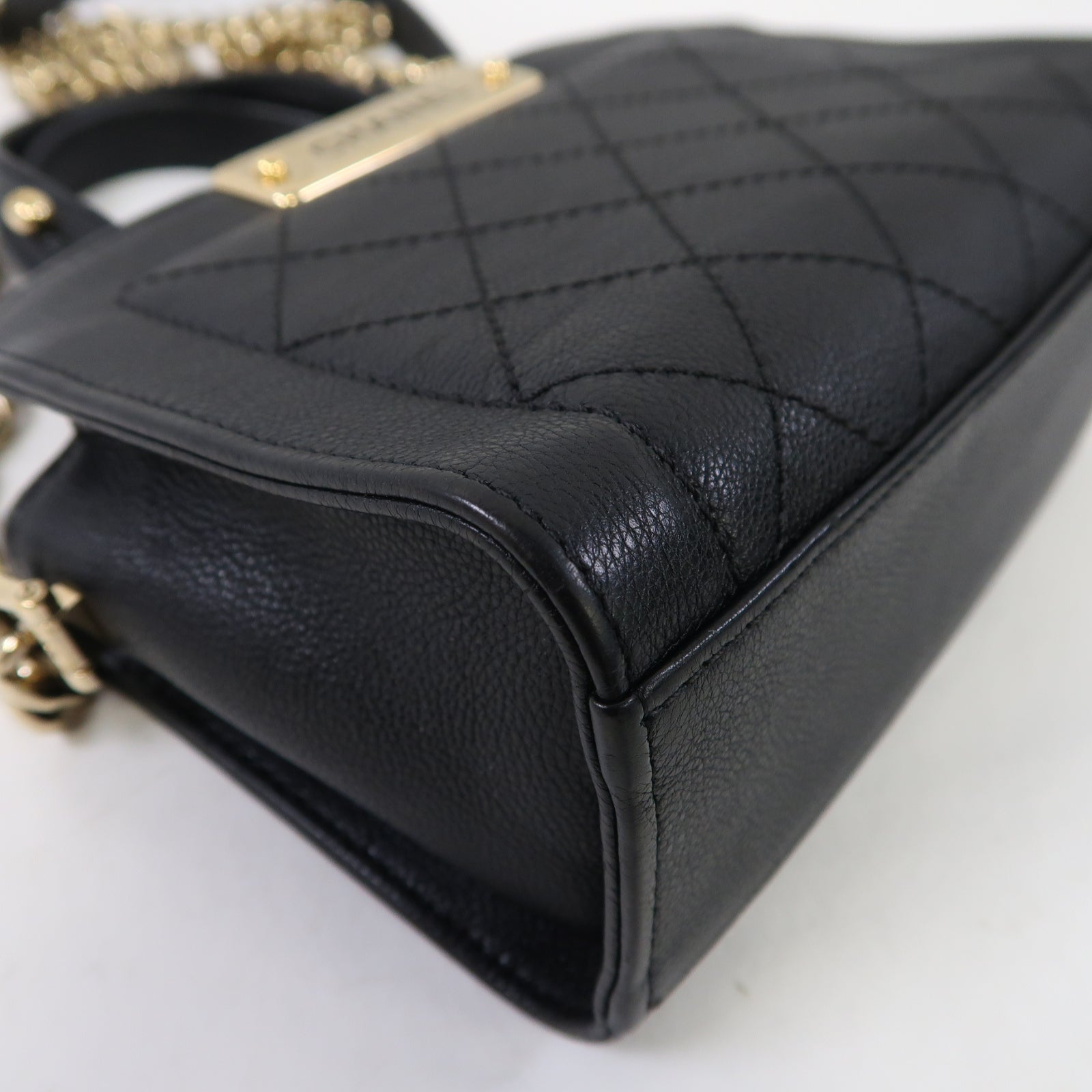 CHANEL 【激減優惠】菱格牛皮皮革Mini Cruise金扣手挽肩背兩用袋黑色