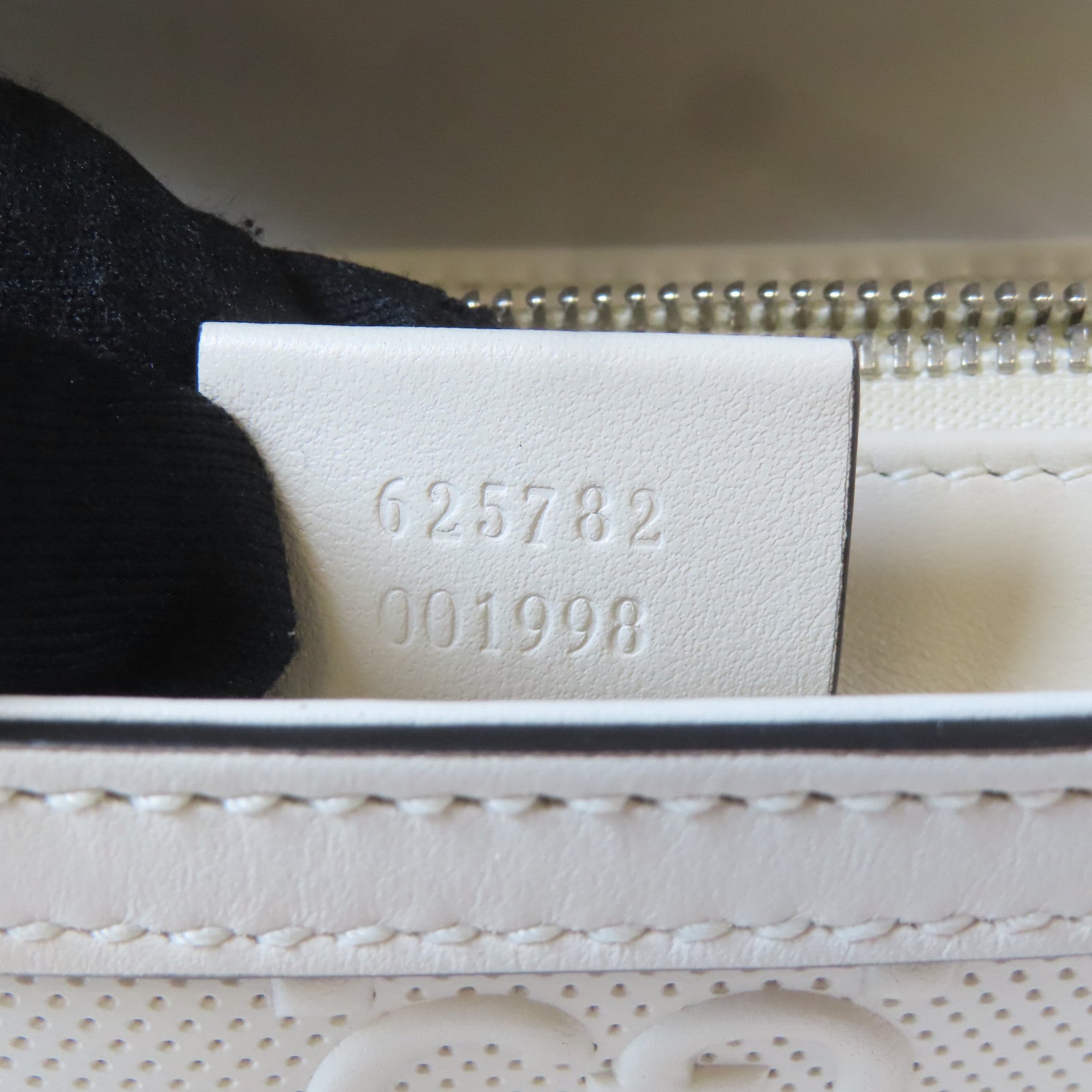 GUCCI 【激減優惠】牛皮皮革Shoulder Bag銀扣肩背袋白色