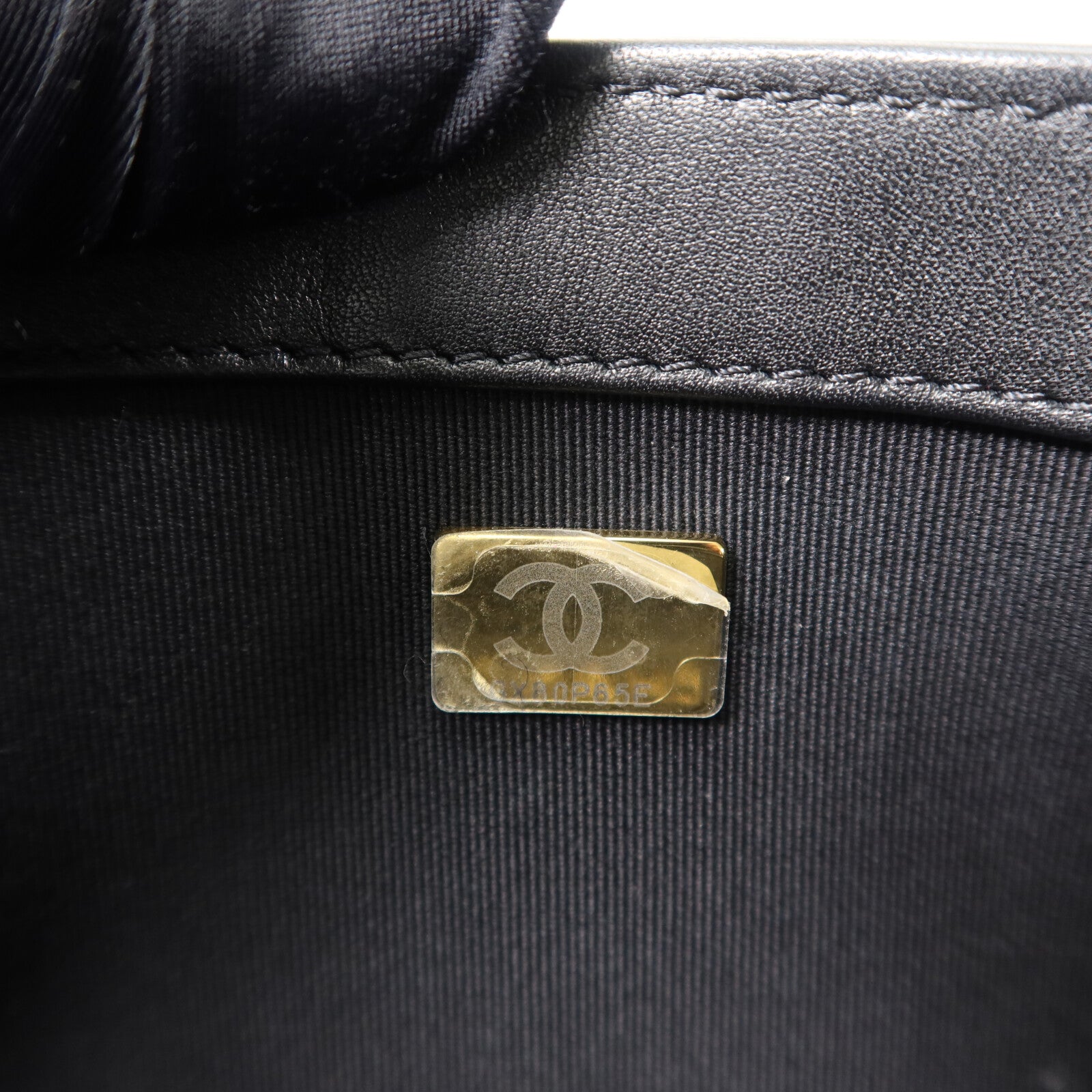CHANEL 牛皮皮革Boy 20鏈帶肩背袋