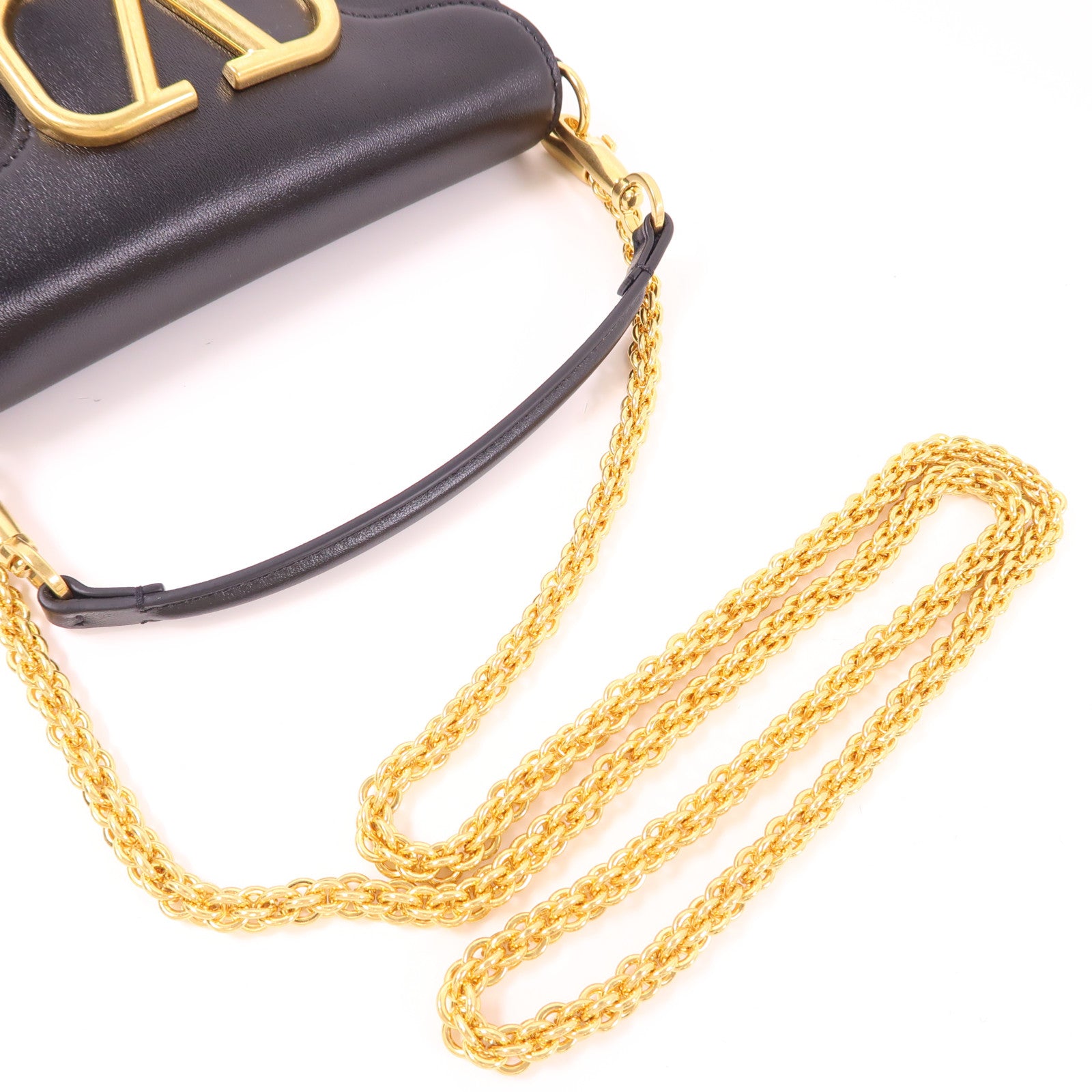 Valentino 牛皮皮革Loco Logo Plaque Small Shoulder Bag金扣手挽肩背兩用袋