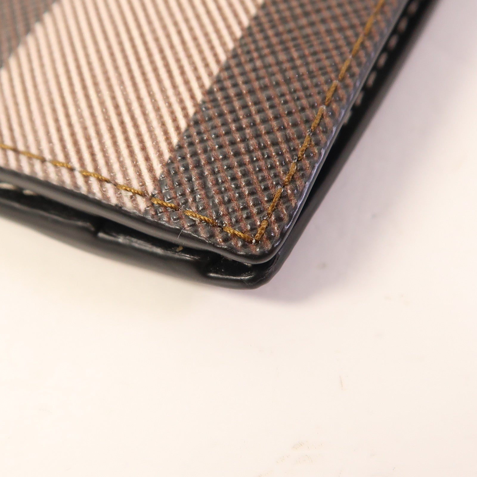 BURBERRY 塗層帆布Wallet錢包