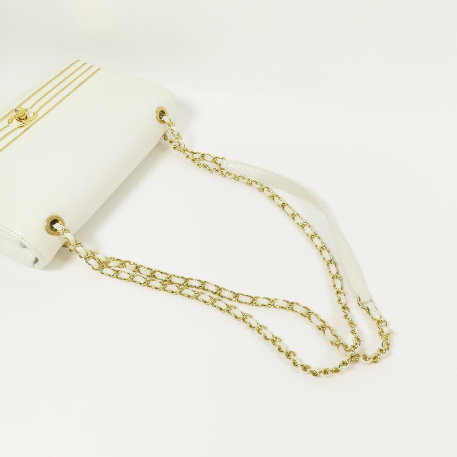 CHANEL 皮革Chain Flap Bag金扣肩背袋