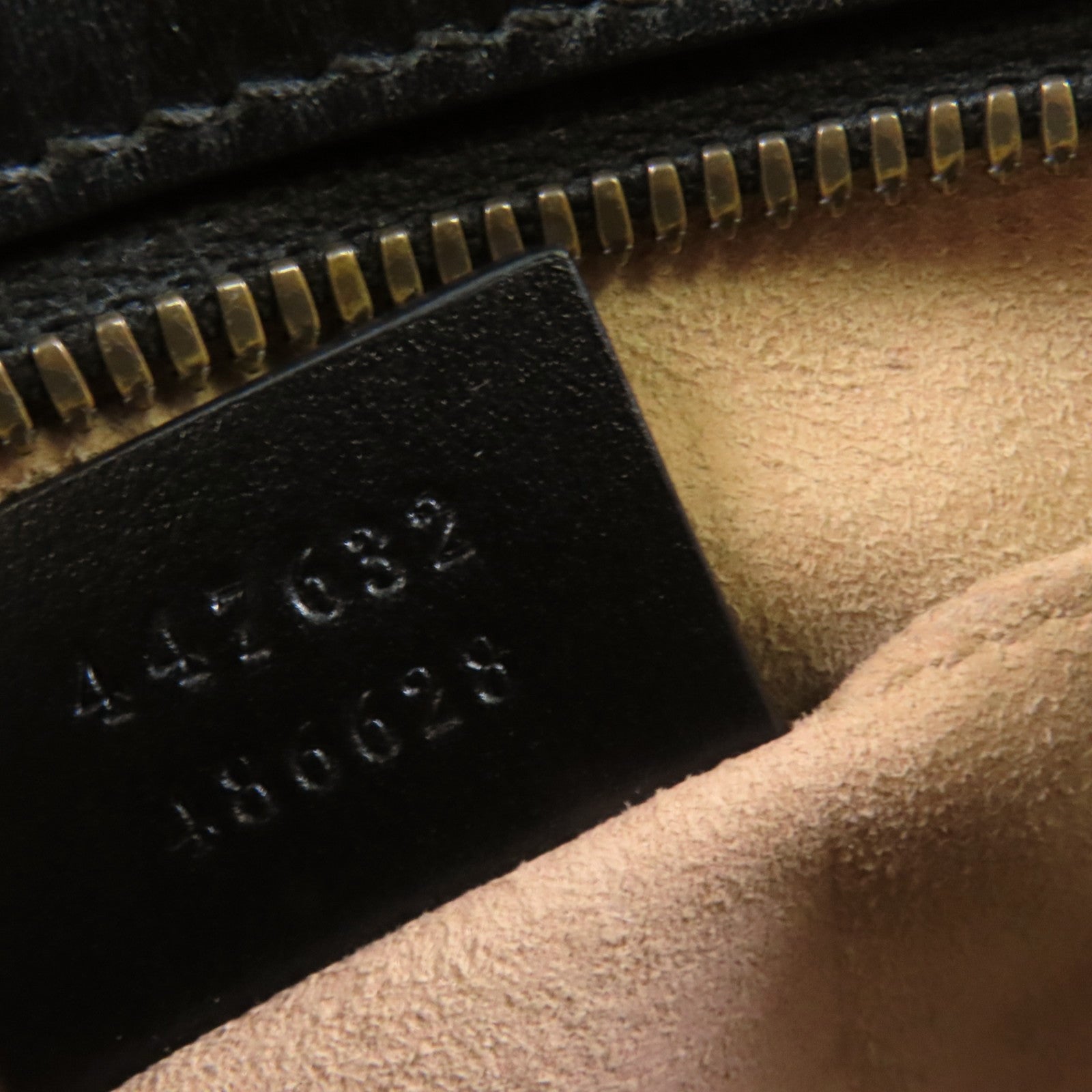 GUCCI 牛皮皮革GG Marmont金扣鏈帶肩背袋