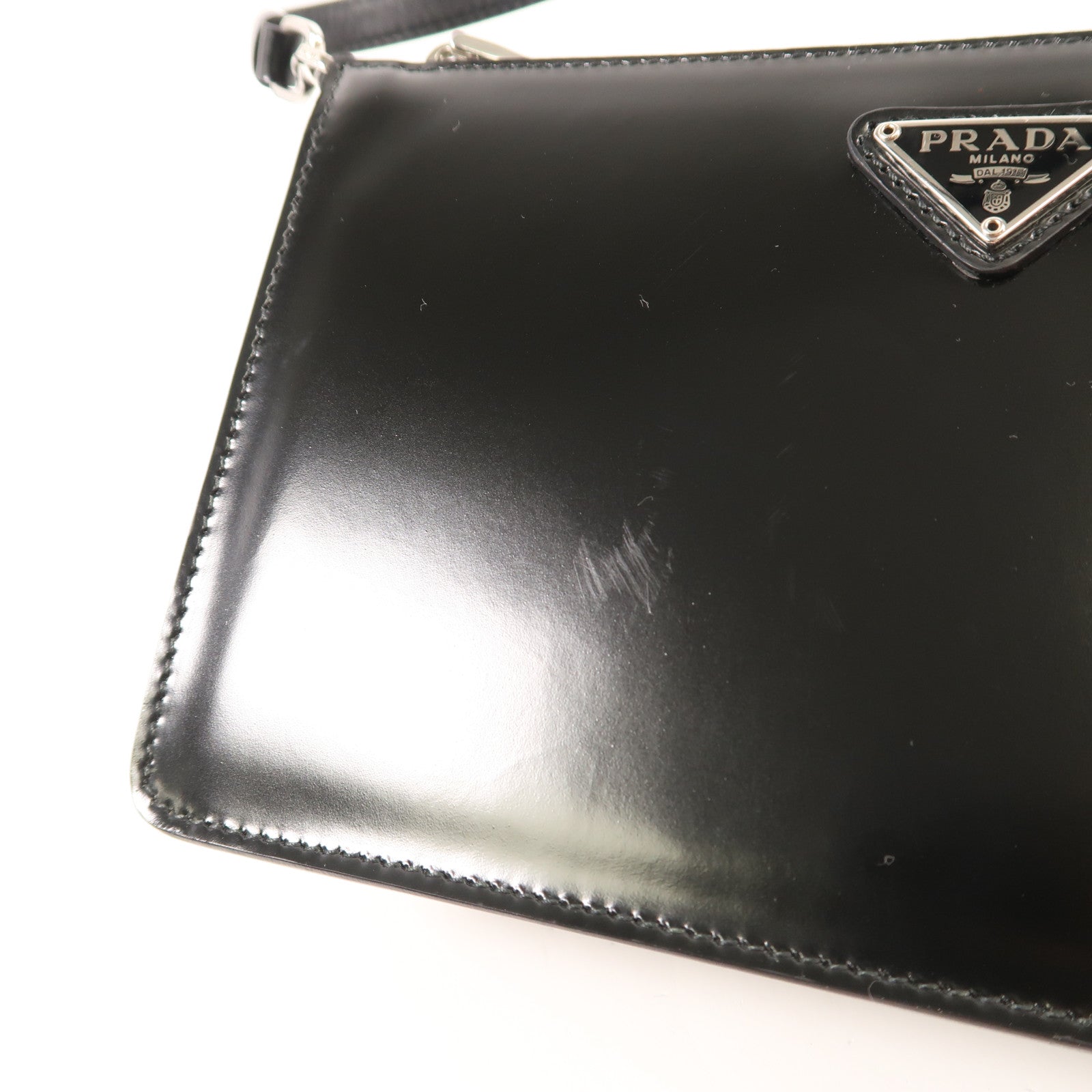 PRADA 【激減優惠】牛皮皮革Shoulder Bag銀扣肩背袋