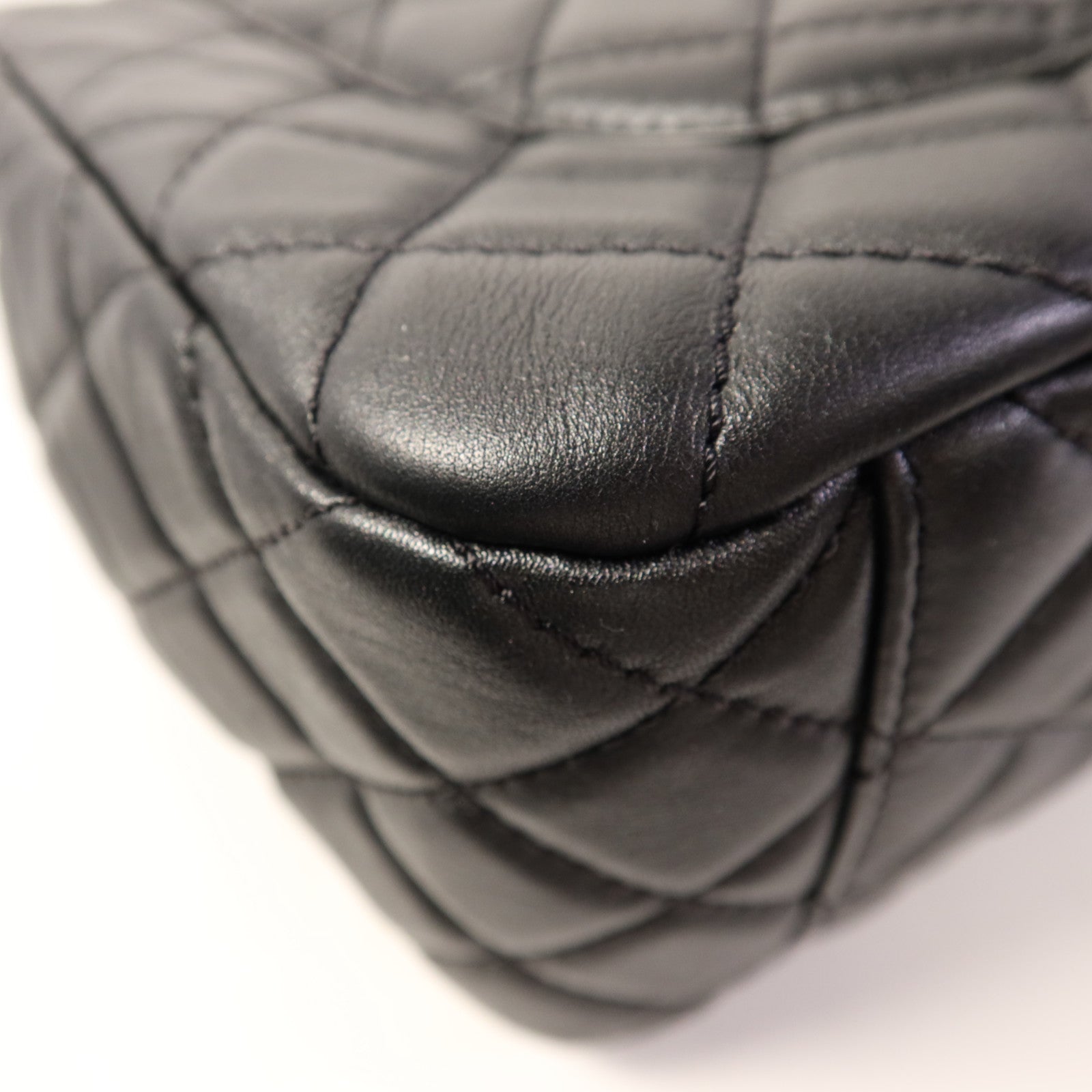 CHANEL 羊皮皮革Classic Flap Bag 40金扣鏈帶肩背袋