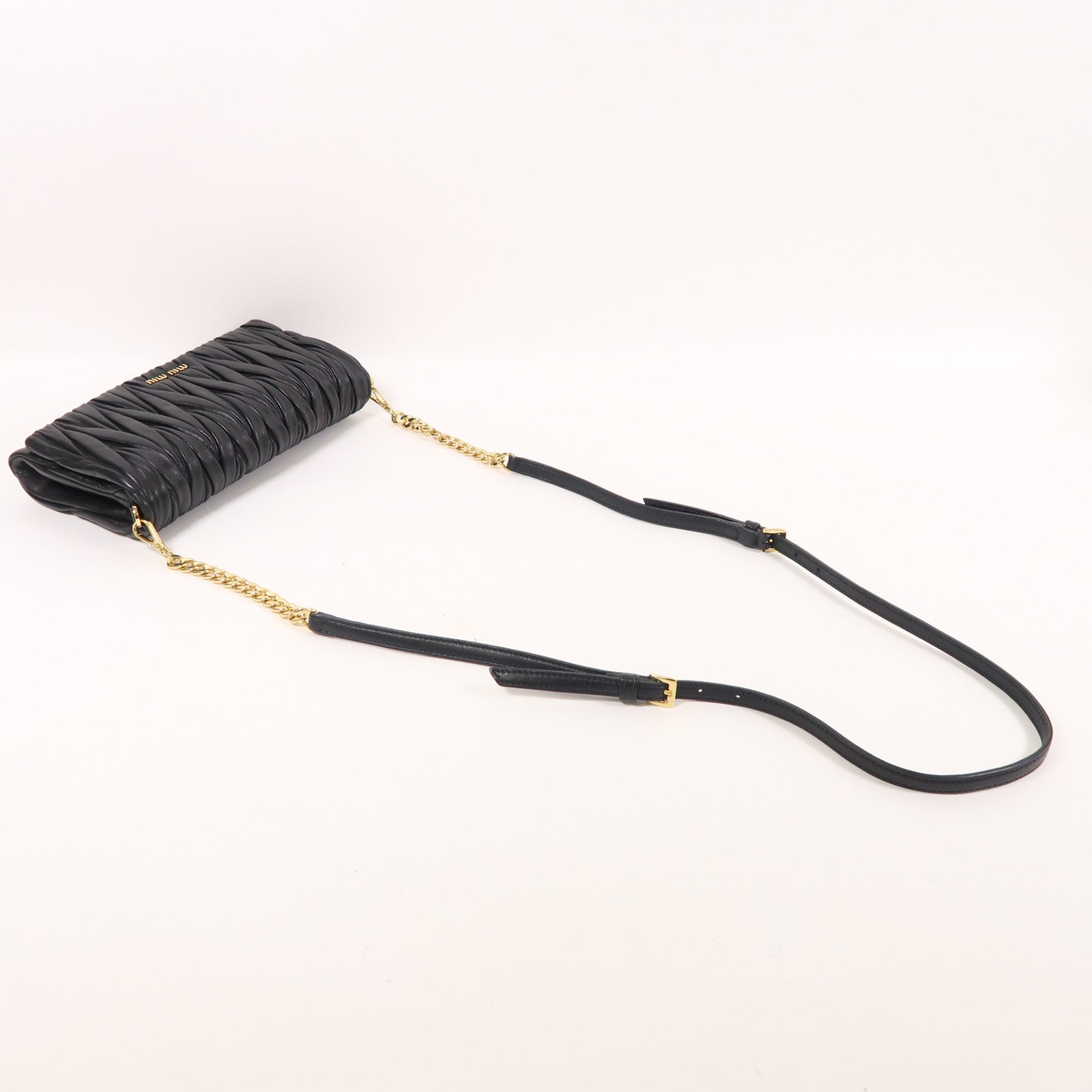 Miu Miu 羊皮皮革Shoulder Bag金扣肩背袋