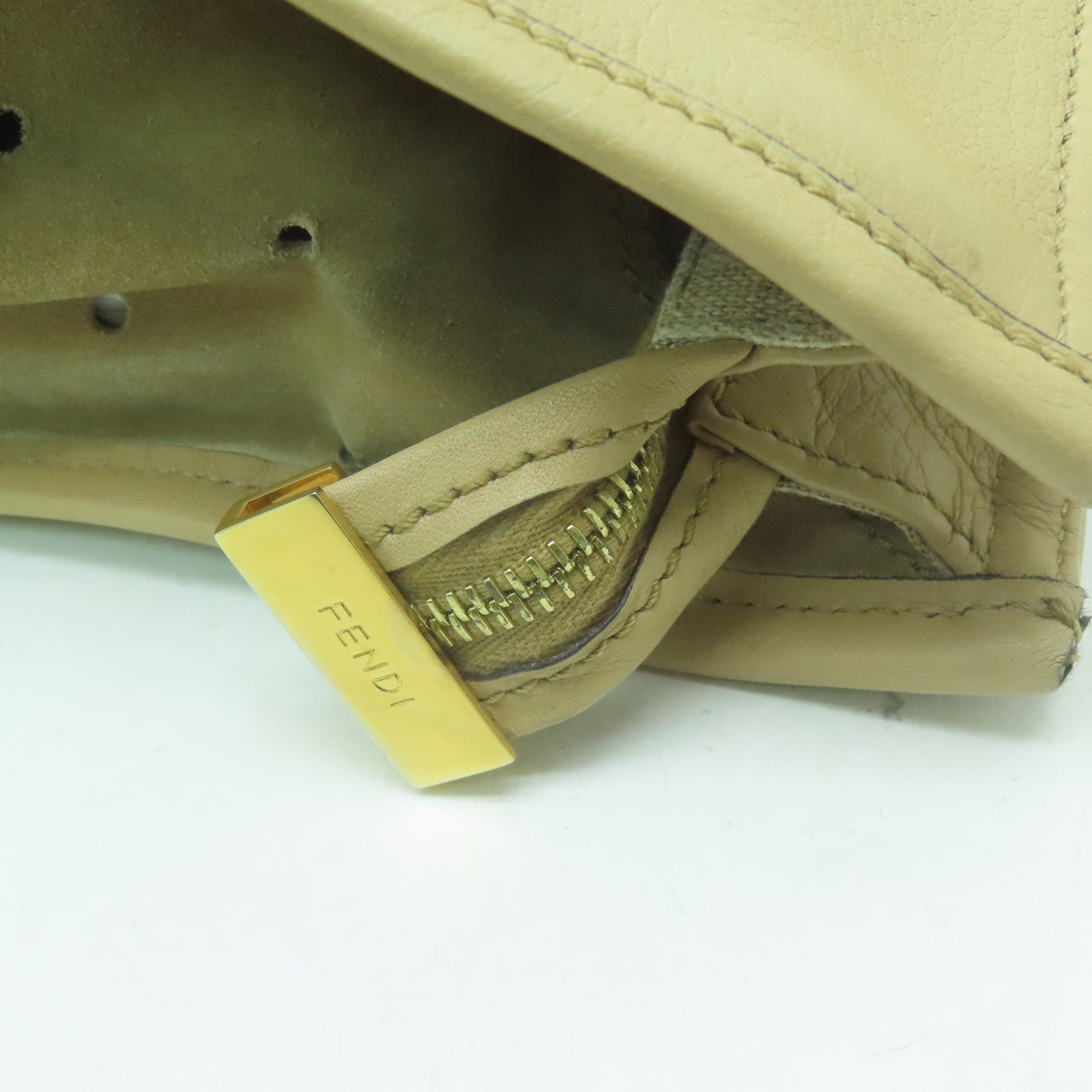 FENDI 【激減優惠】牛皮皮革Tote Bag金扣手挽袋淺啡色