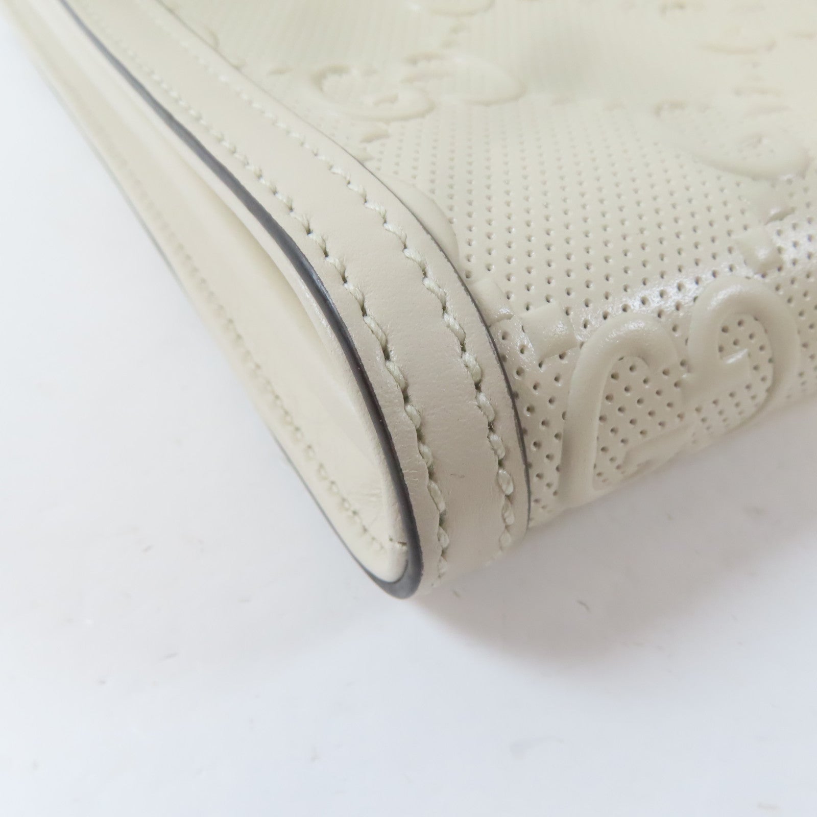GUCCI 【激減優惠】牛皮皮革Shoulder Bag銀扣肩背袋白色