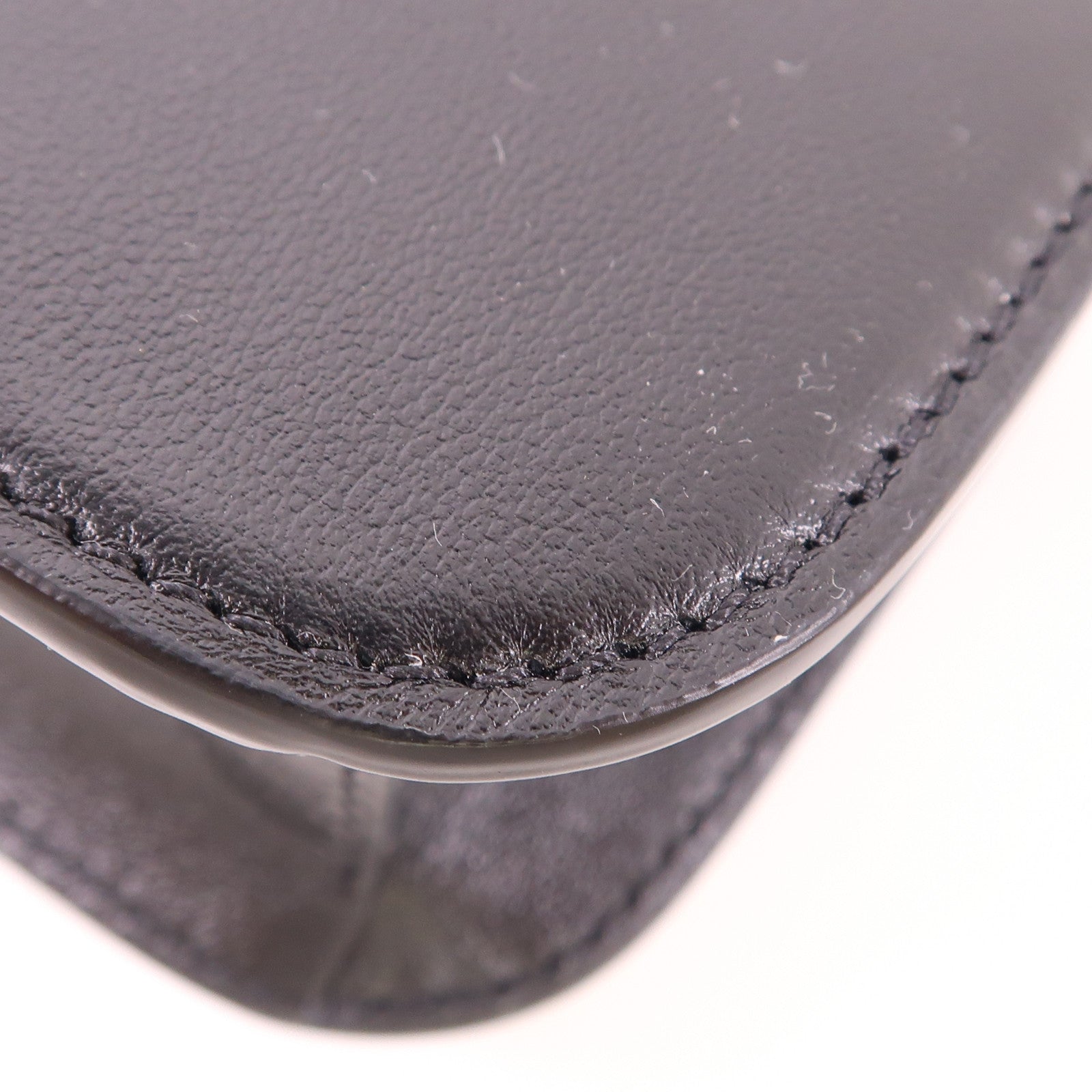 Valentino 牛皮皮革Loco Logo Plaque Small Shoulder Bag金扣手挽肩背兩用袋