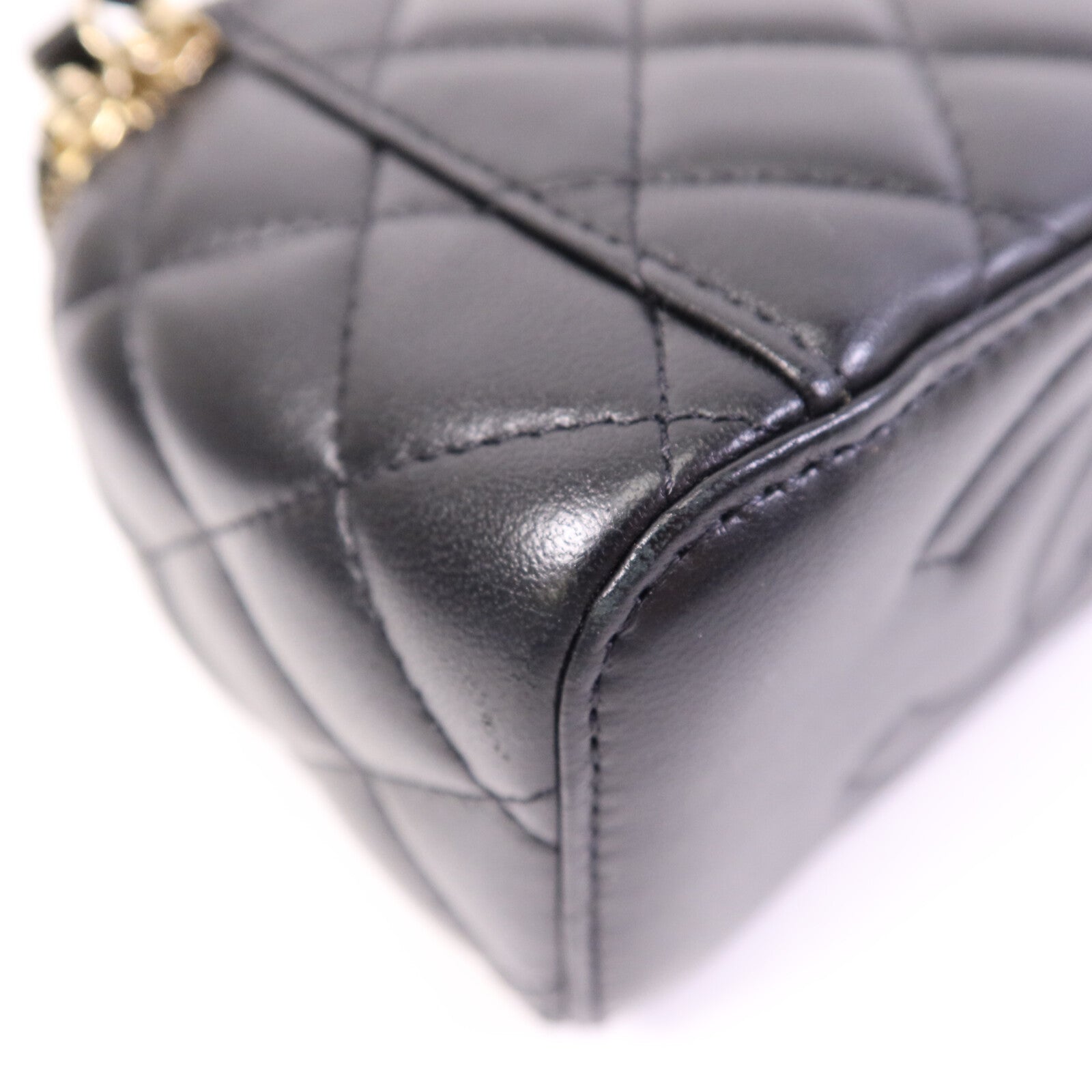 CHANEL 羊皮皮革Vanity Case金扣鏈帶肩背袋