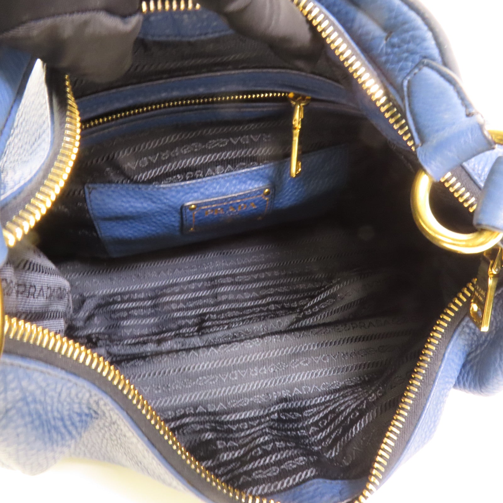 PRADA 牛皮皮革Shoulder Bag金扣肩背袋