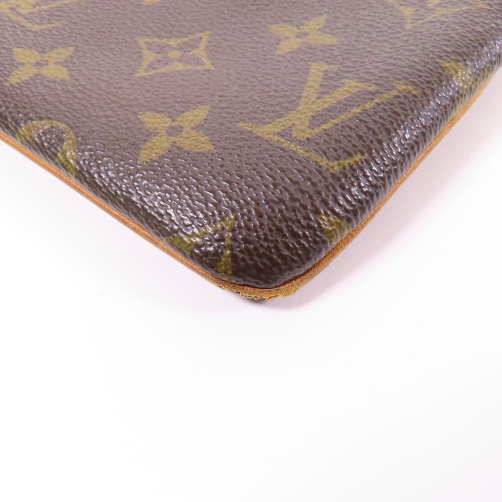 LOUIS VUITTON Monogram Pochette Milla金扣手挽袋