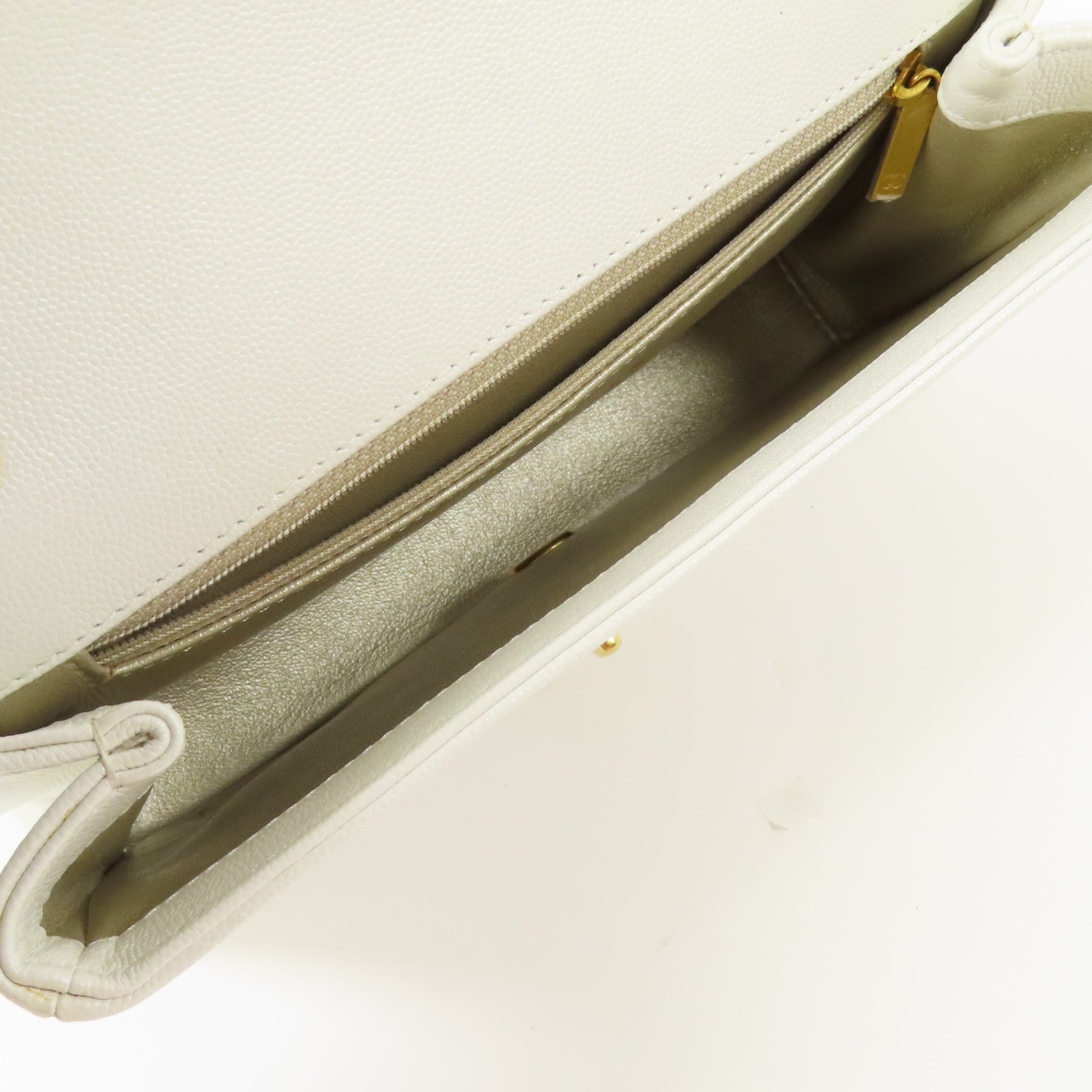 CHANEL 皮革Chain Flap Bag金扣肩背袋