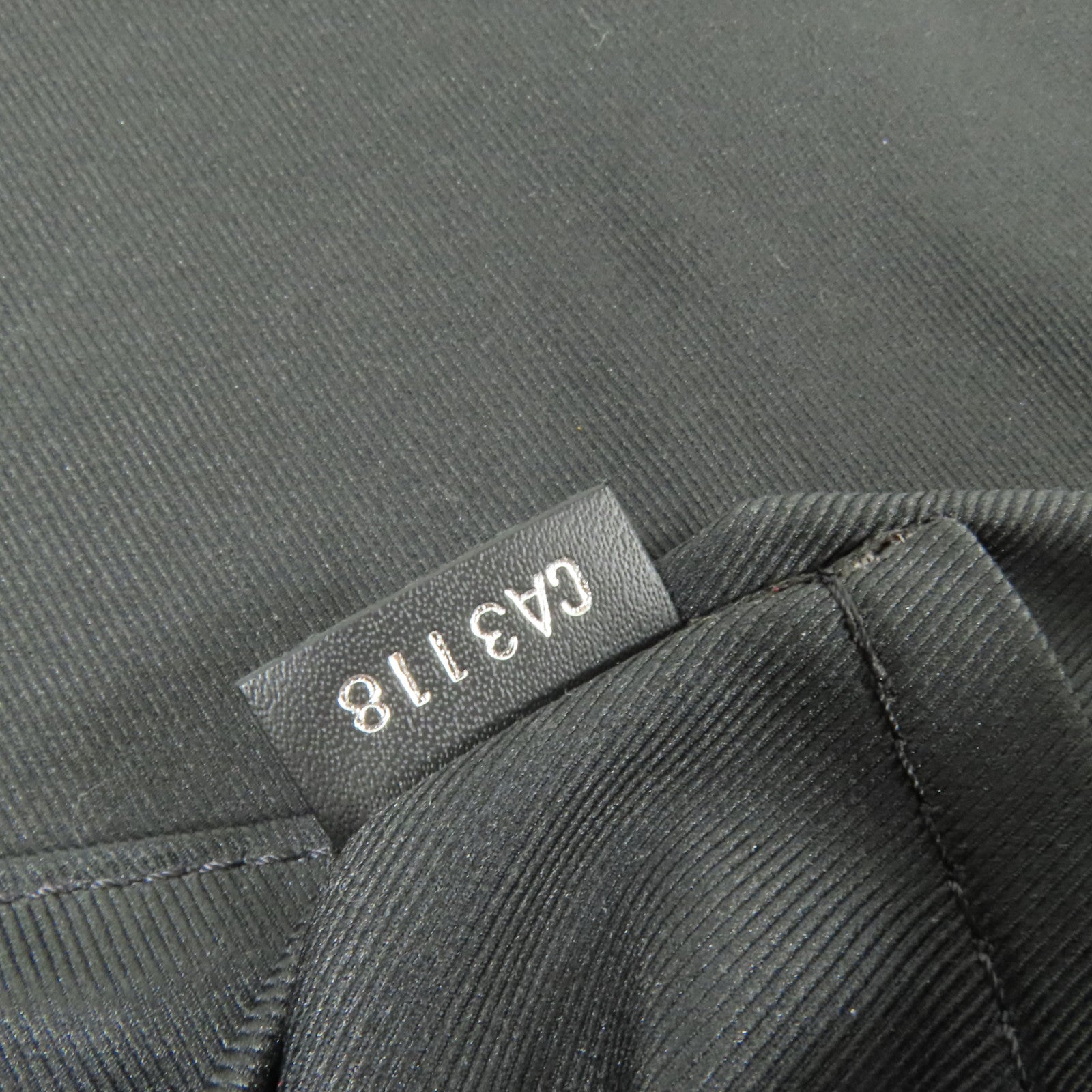 LOUIS VUITTON Monogram Eclipse District PM肩背袋