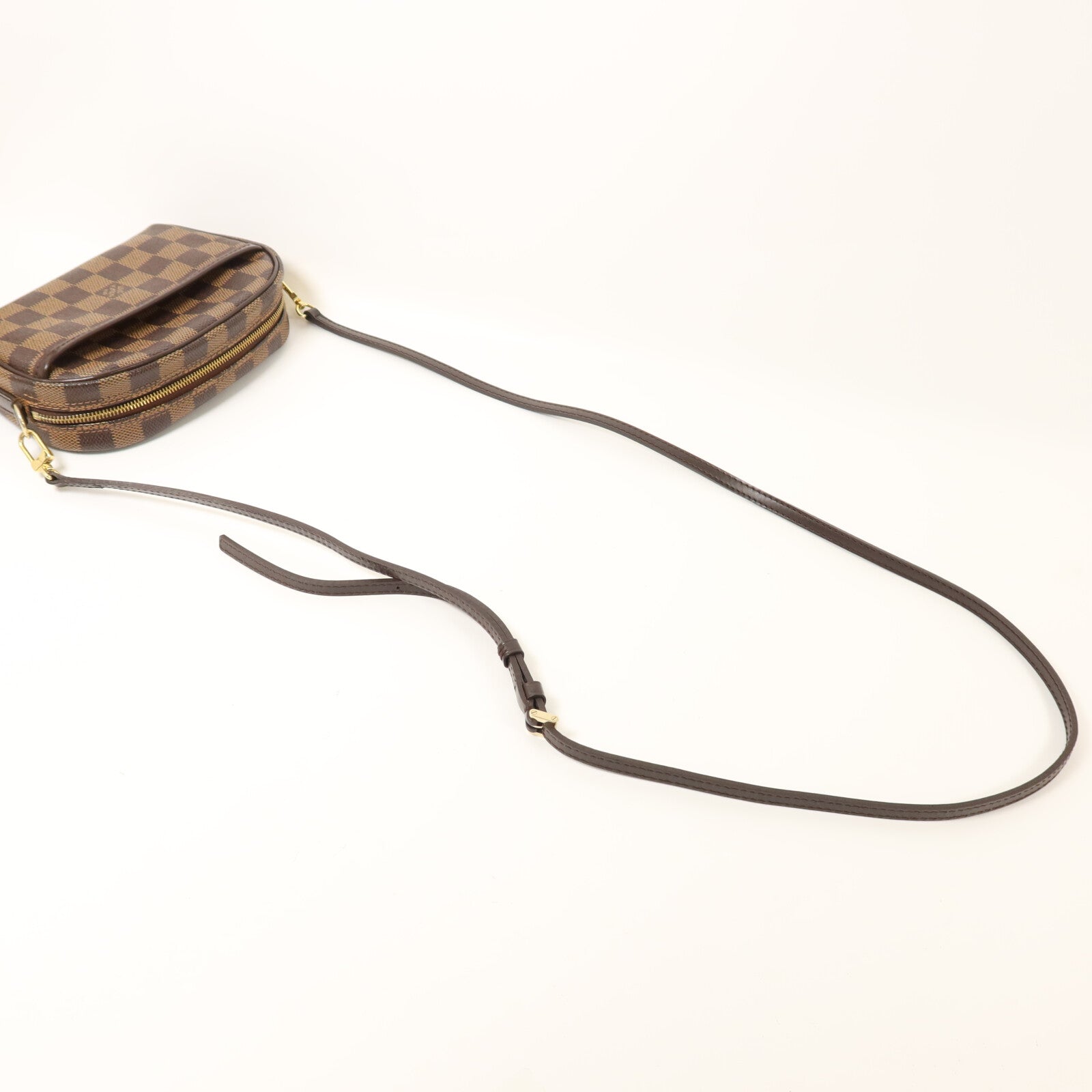 LOUIS VUITTON Damier Pochette Ipanema金扣肩背袋