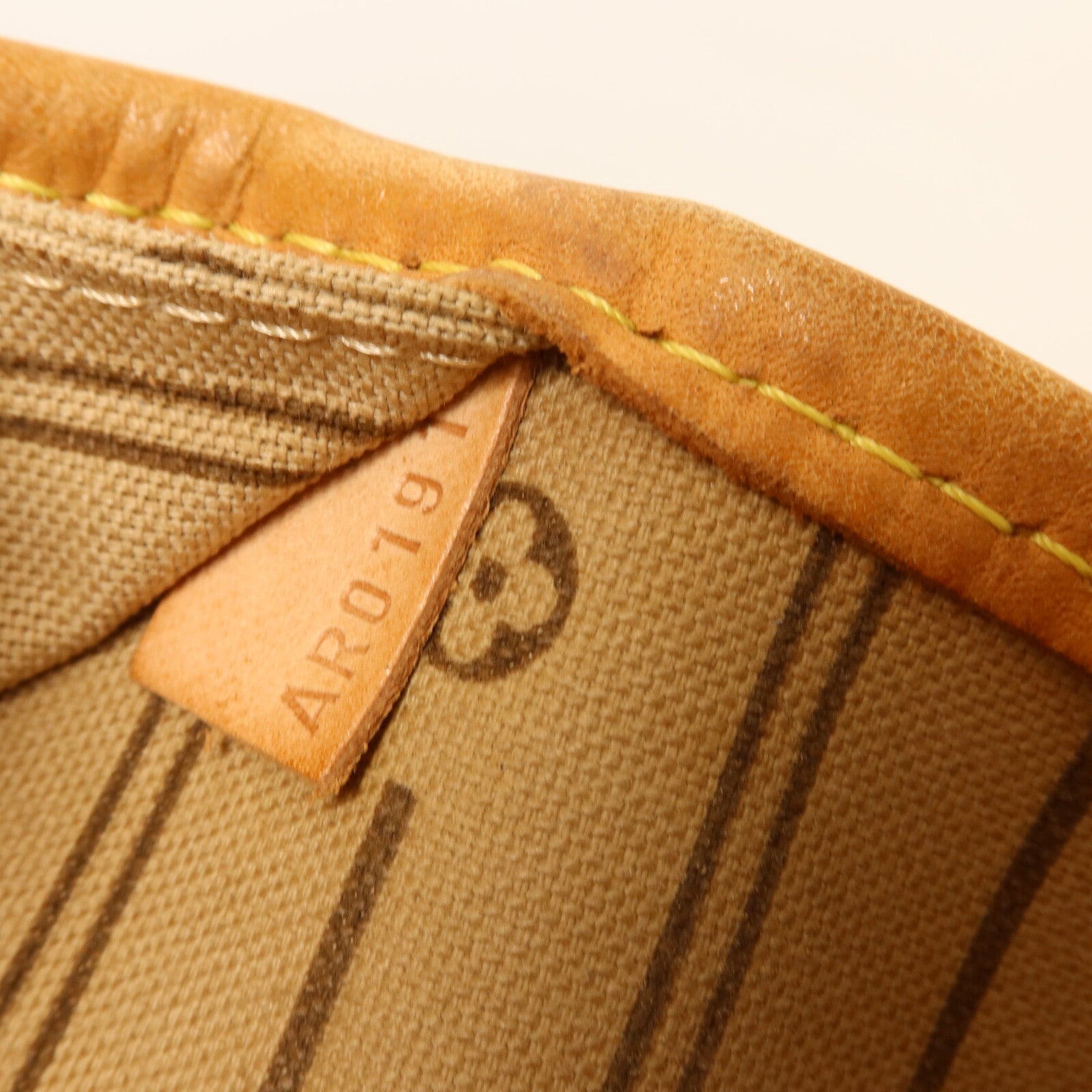 LOUIS VUITTON Monogram Neverfull MM手挽袋