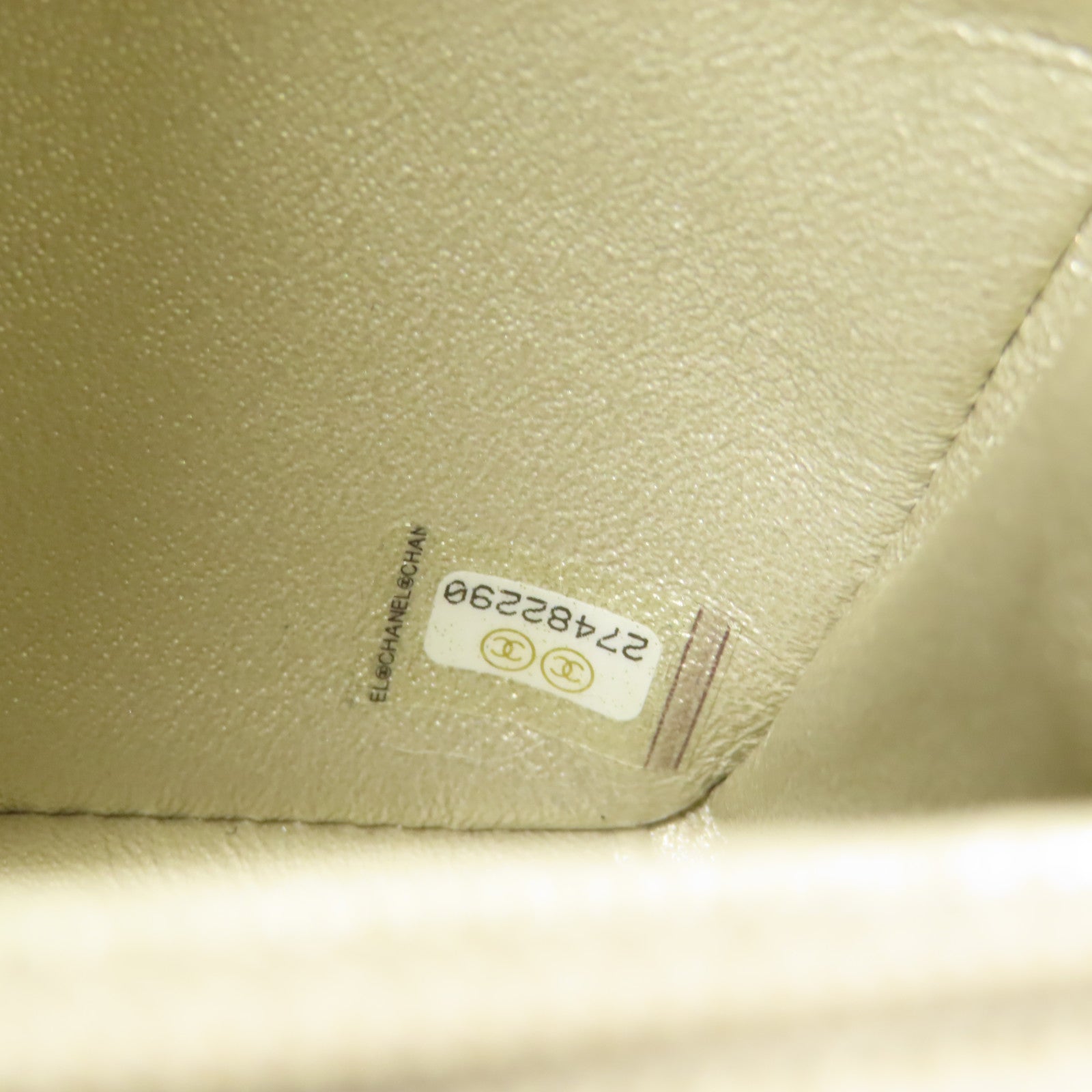 CHANEL 皮革Chain Flap Bag金扣肩背袋