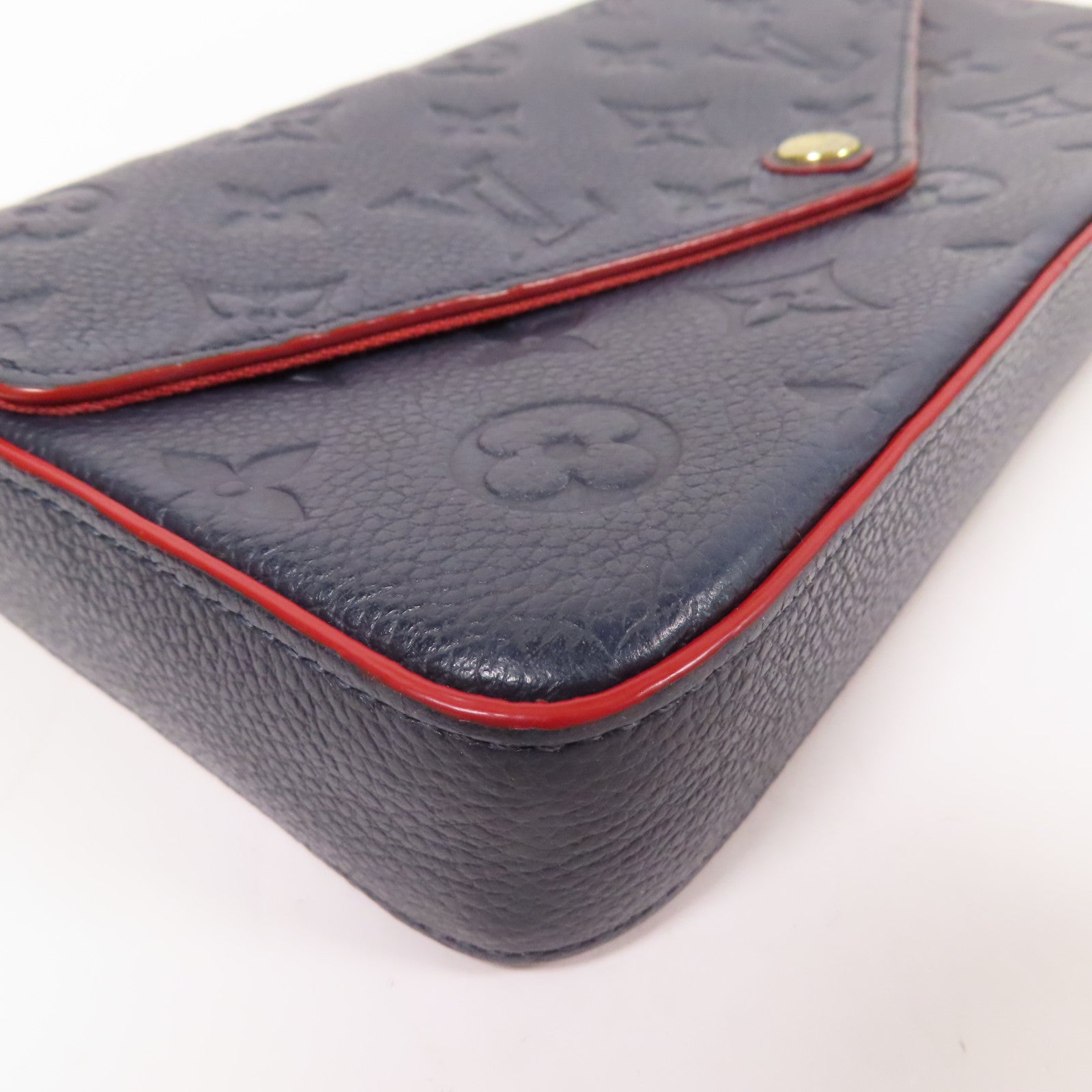LOUIS VUITTON Monogram Empreinte Pochette Felicie金扣肩背袋
