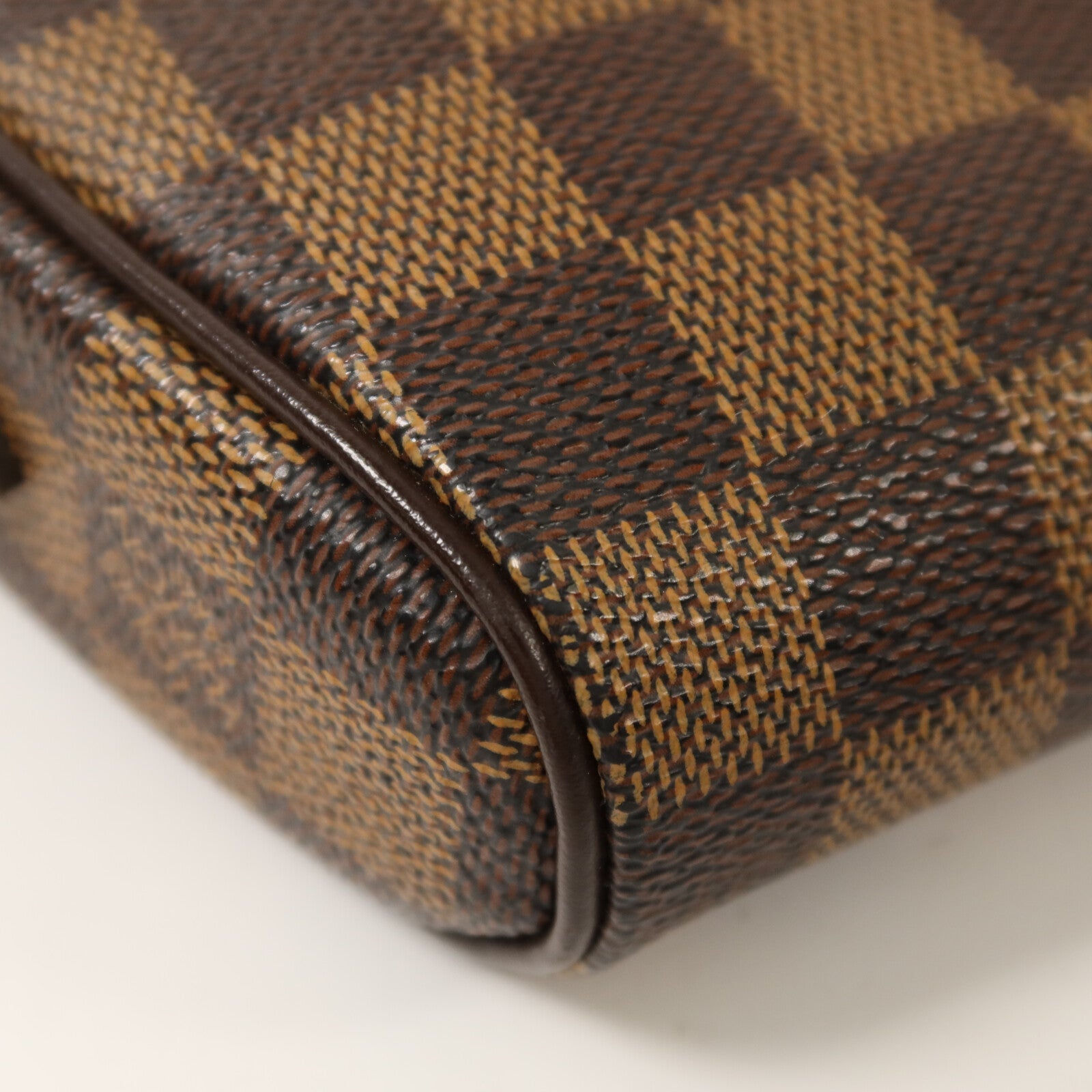 LOUIS VUITTON Damier Pochette Ipanema金扣肩背袋