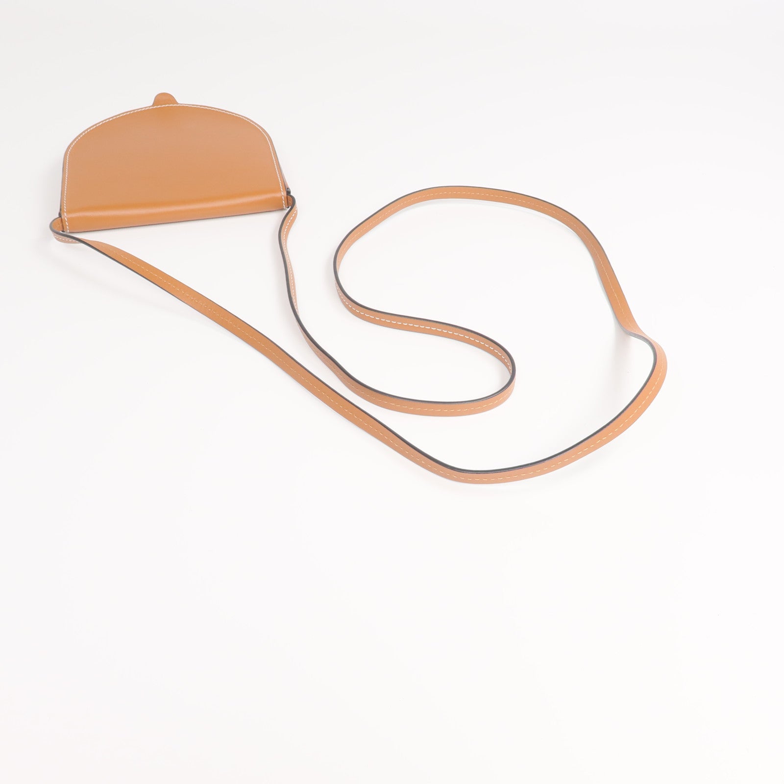 LOEWE 【激減優惠】牛皮皮革Mini Heel Pouch肩背袋