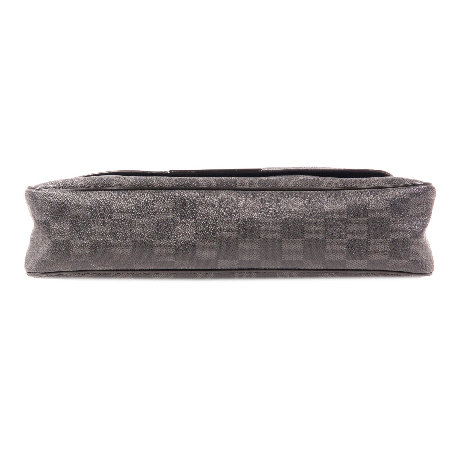 LOUIS VUITTON Damier Graphite Daniel MM銀扣肩背袋