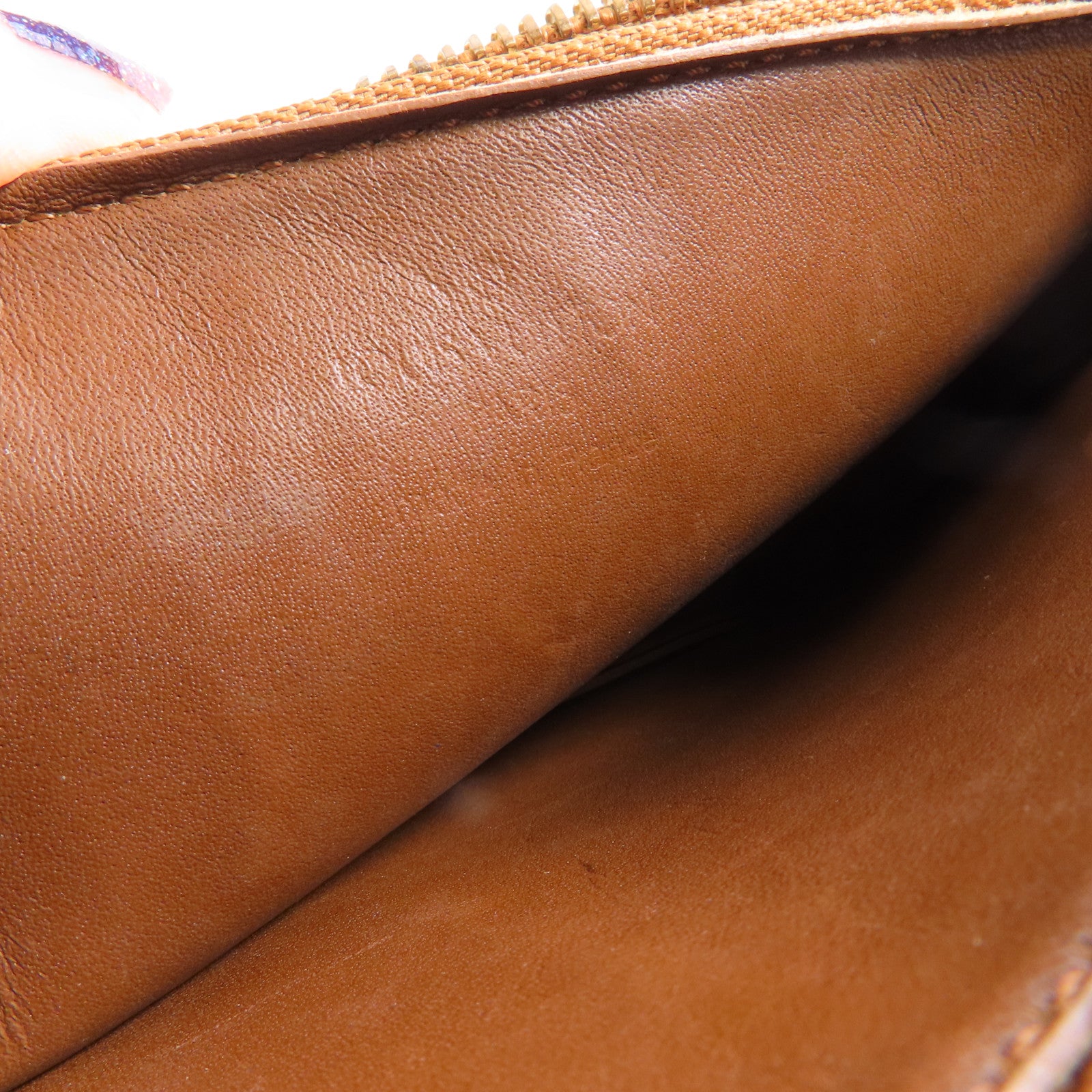 LOUIS VUITTON Vernis Monogram Venis Lexington Accessory Pouch金扣手挽袋