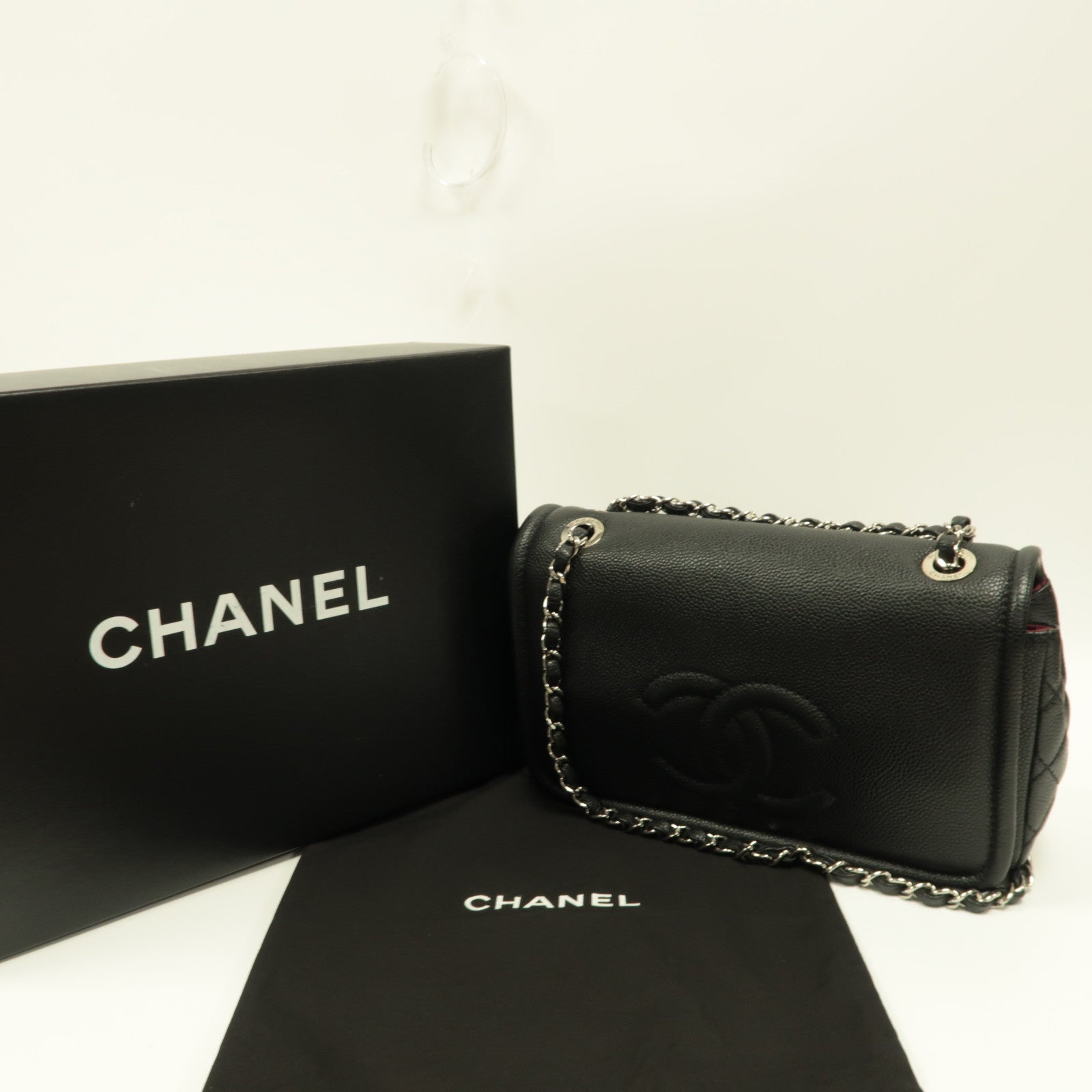 CHANEL 【激減優惠】菱格Caviar皮革Chain Shoulder銀扣鏈帶肩背袋黑色