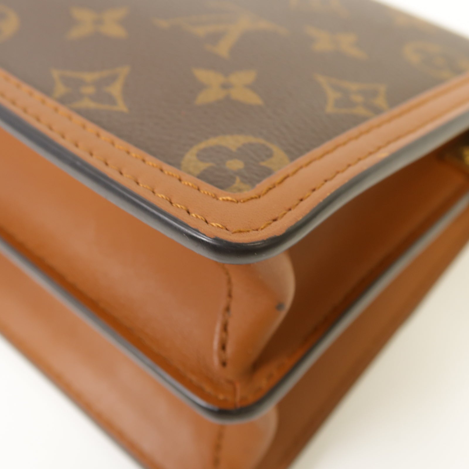 LOUIS VUITTON 【激減優惠】Monogram Reverse Mini Dauphine金扣肩背袋棕色