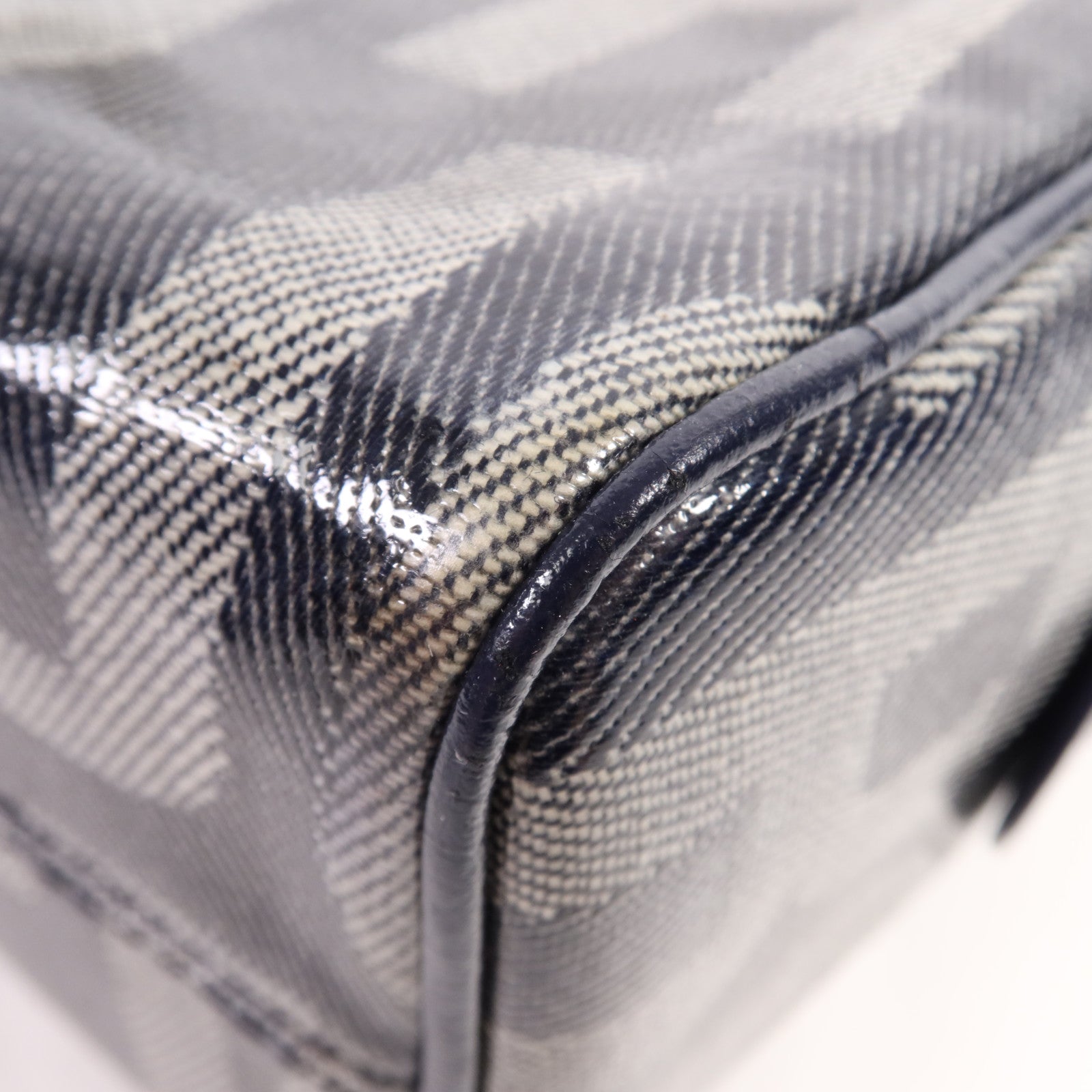 MARC BY MARC JACOBS 塗層帆布Pouch金扣手拿包