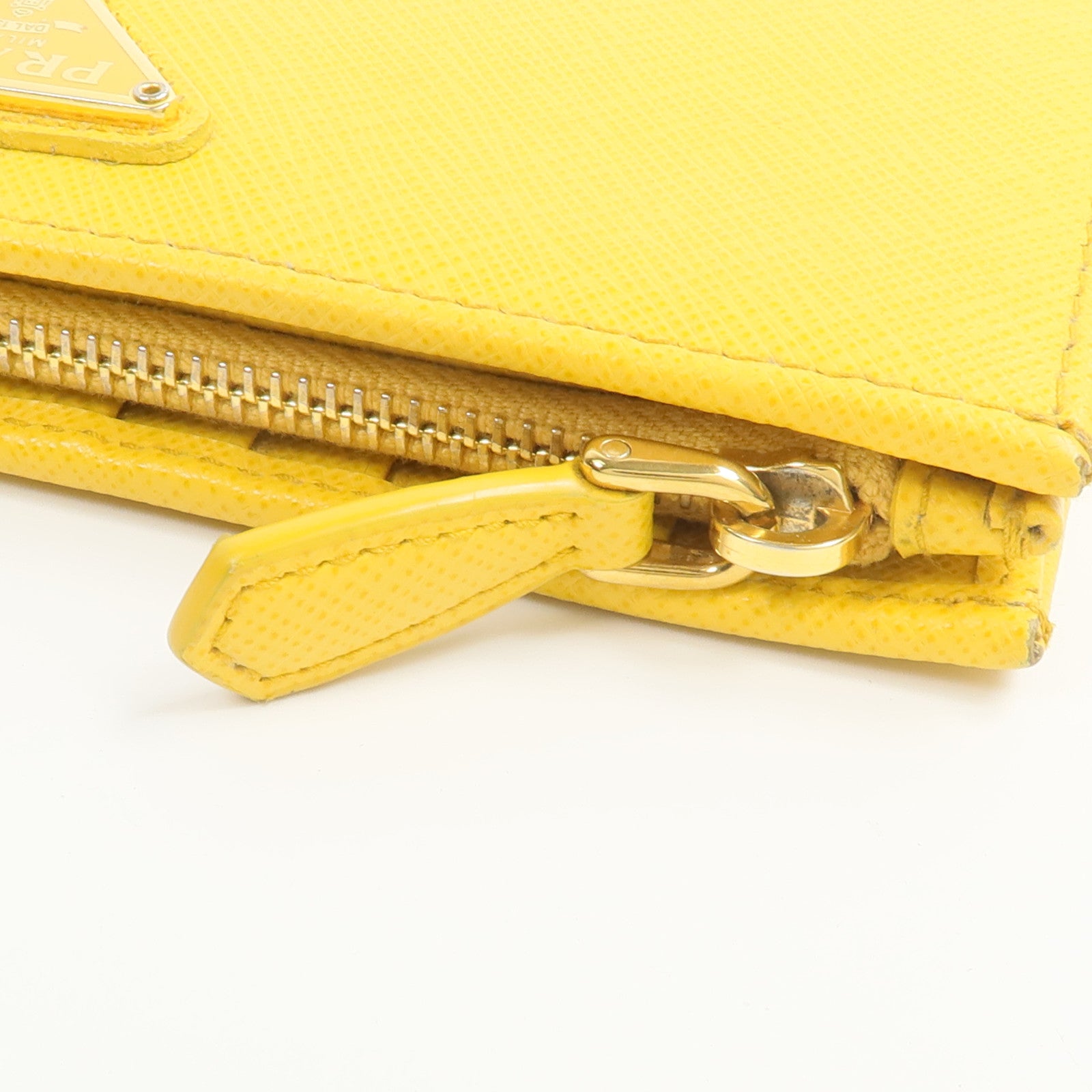 PRADA Saffiano皮革Wallet長錢包