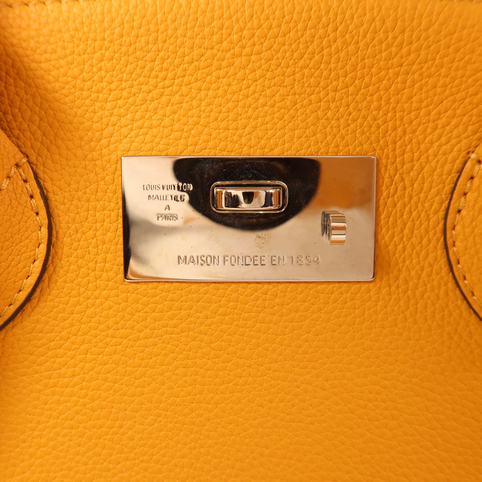 LOUIS VUITTON 牛皮皮革Milla PM銀扣手挽肩背兩用袋