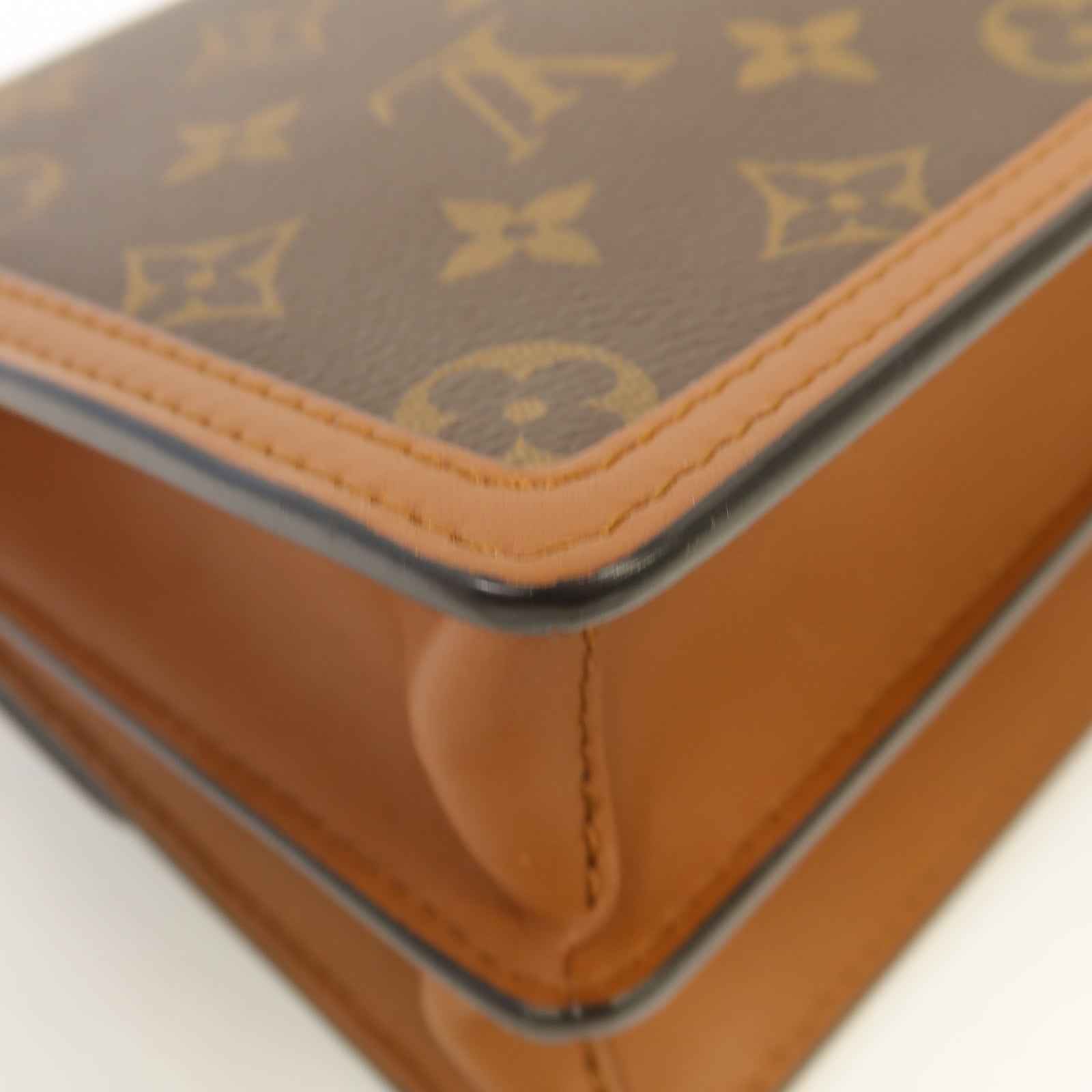 LOUIS VUITTON 【激減優惠】Monogram Reverse Mini Dauphine金扣肩背袋棕色