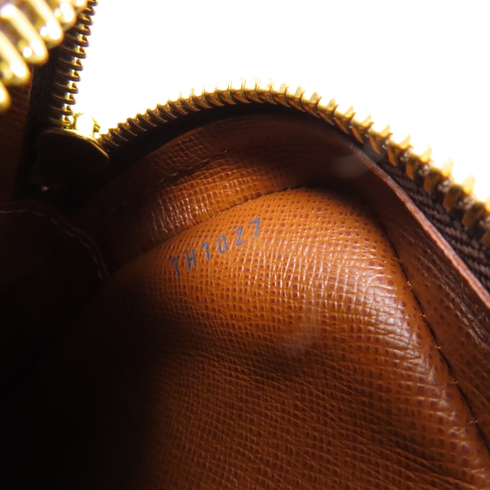 LOUIS VUITTON Monogram Amazon金扣肩背袋
