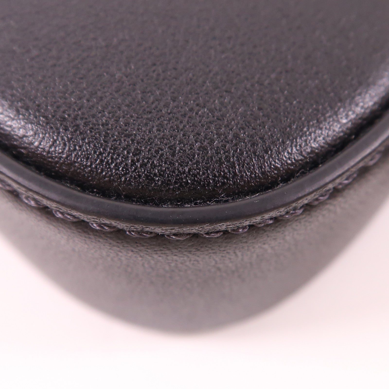 Valentino 【激減優惠】牛皮皮革V Logo Cross Bag金扣肩背袋