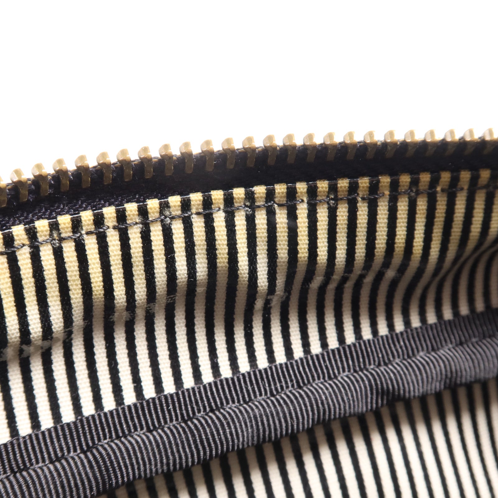 MARC BY MARC JACOBS 塗層帆布Pouch金扣手拿包