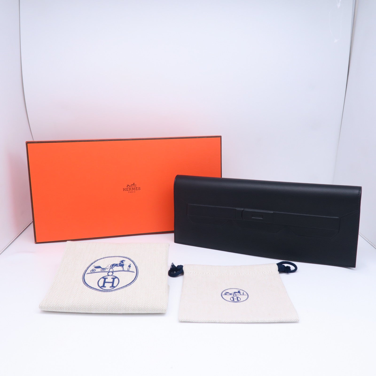 HERMES Swift皮革Birkin Shadow Clutch手拿包黑色