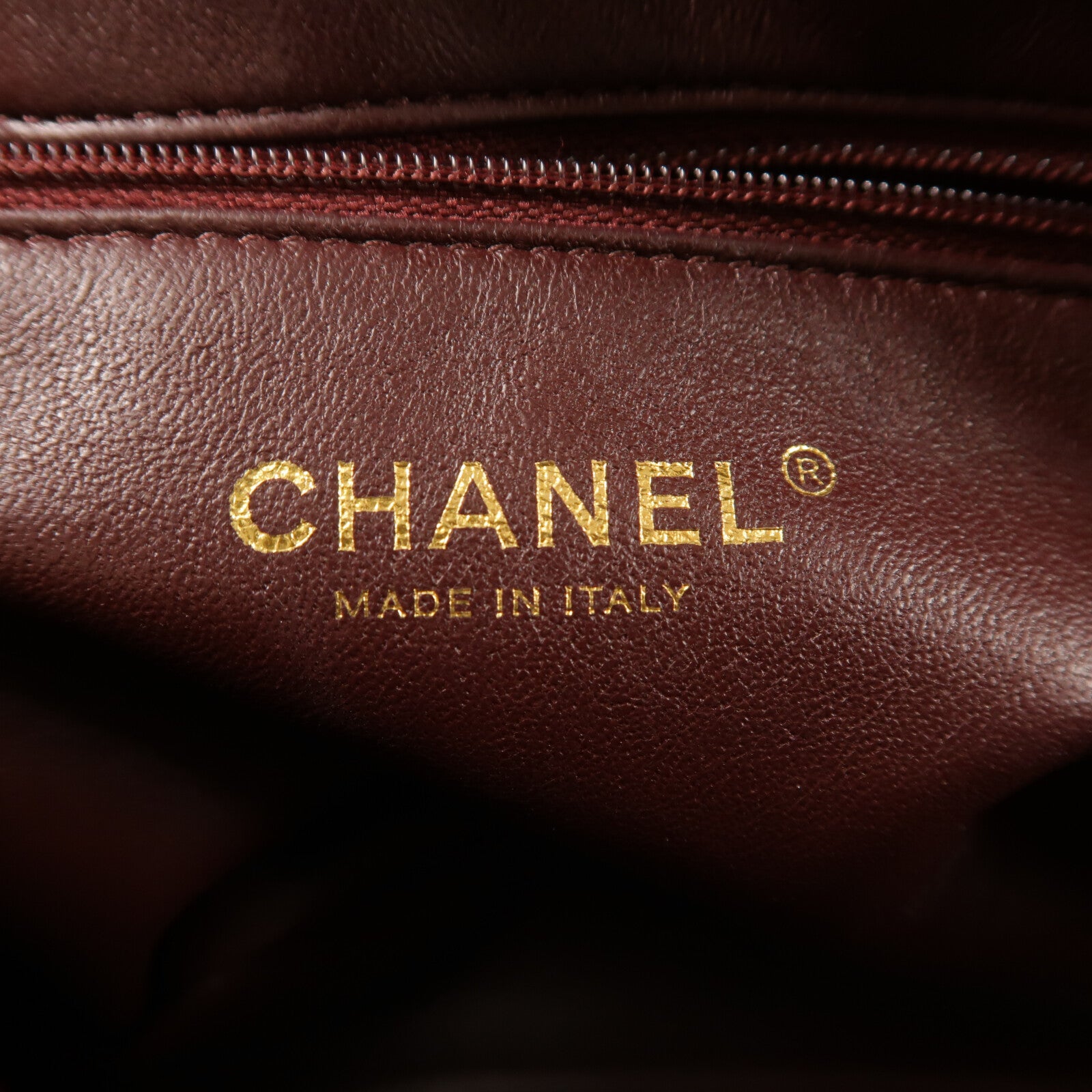 CHANEL 羊皮皮革Camera Bag金扣鏈帶肩背袋