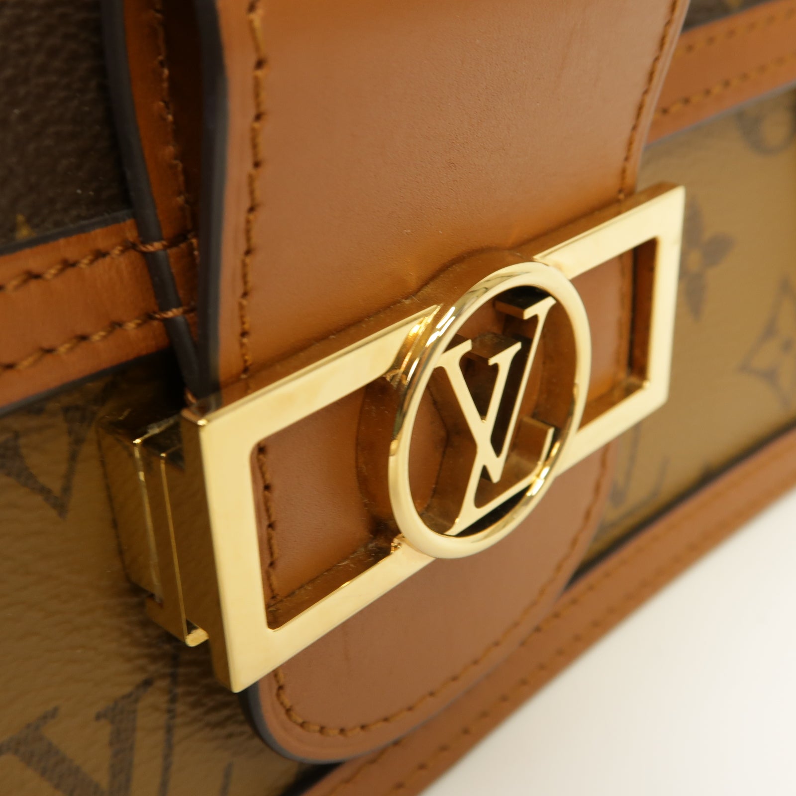 LOUIS VUITTON 【激減優惠】Monogram Reverse Mini Dauphine金扣肩背袋棕色