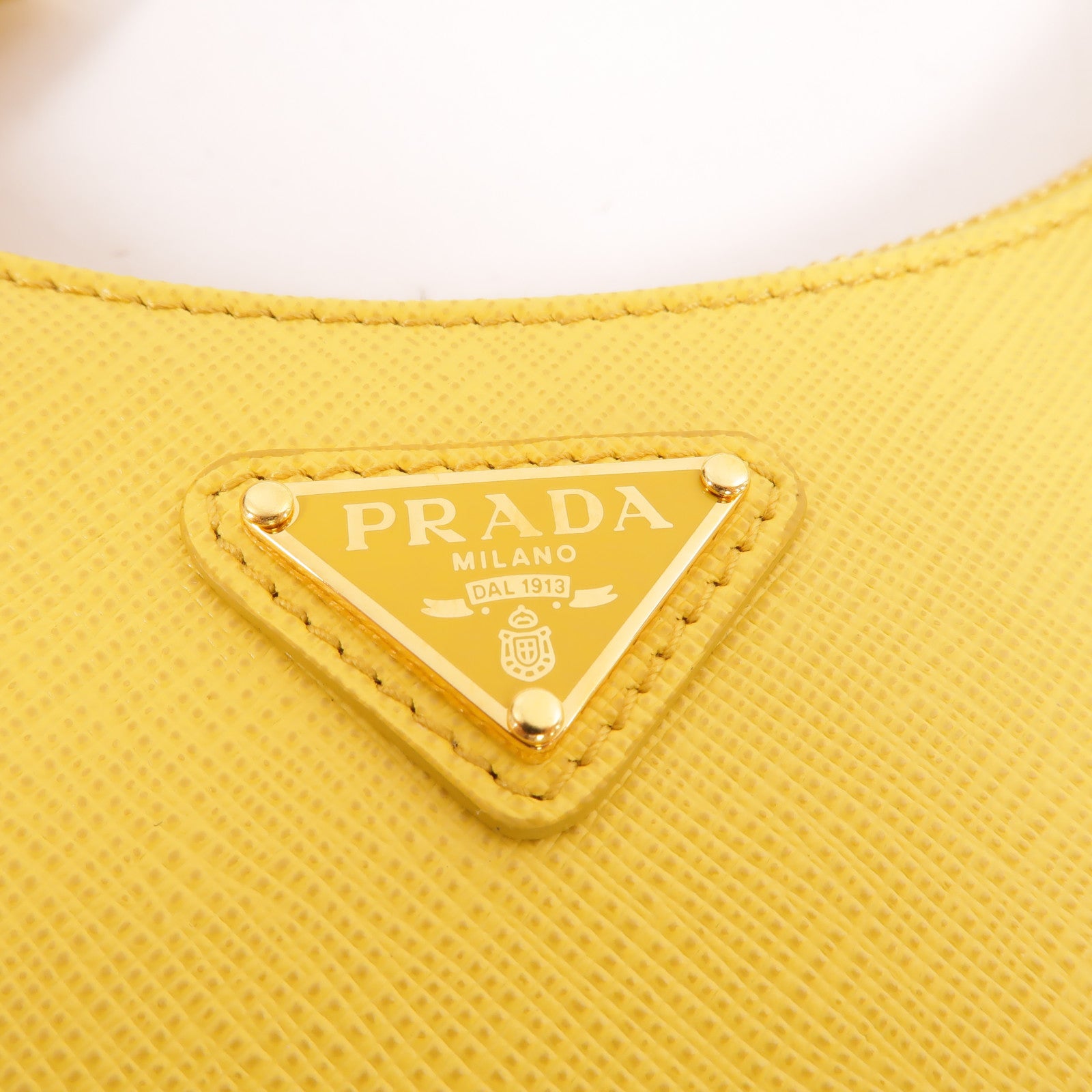 PRADA 牛皮皮革Re-Edition肩背袋