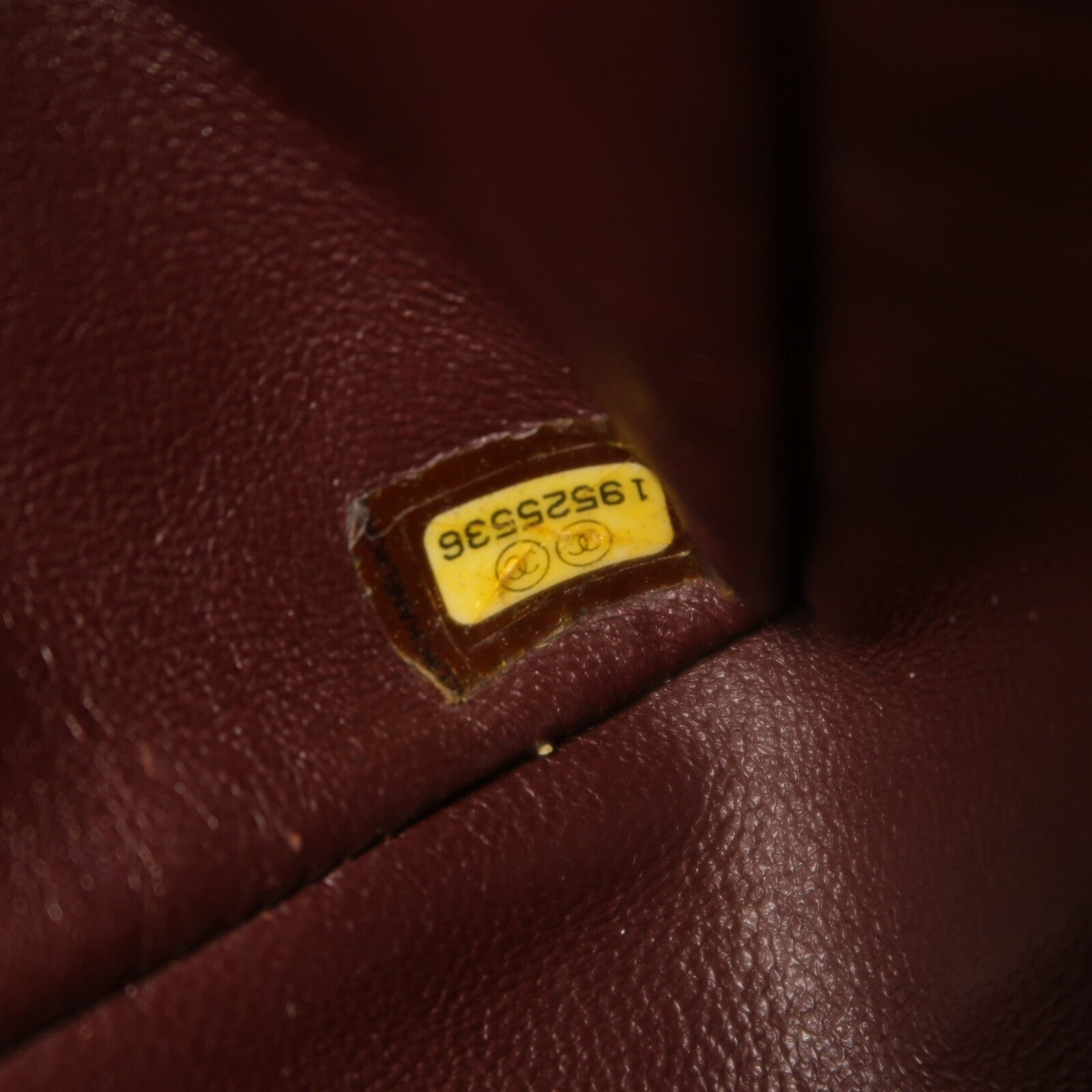CHANEL 羊皮皮革Camera Bag金扣鏈帶肩背袋