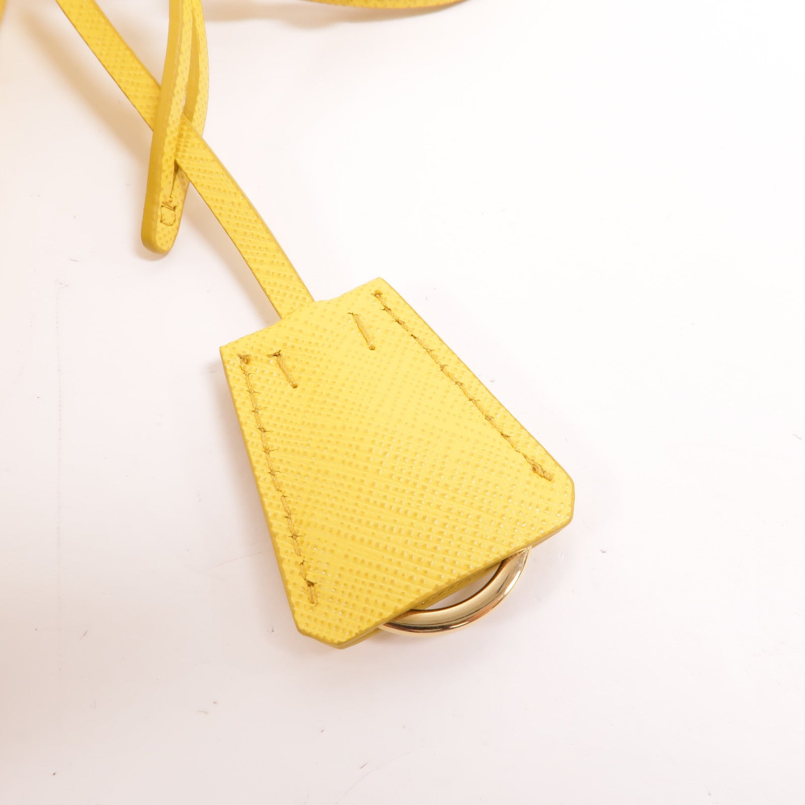 PRADA 牛皮皮革Re-Edition肩背袋