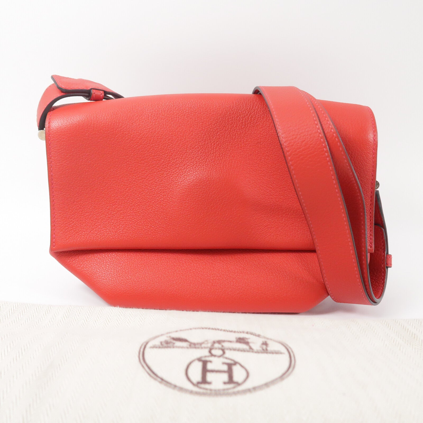 HERMES Evercolor皮革Opli 24肩背袋Rouge Casaque