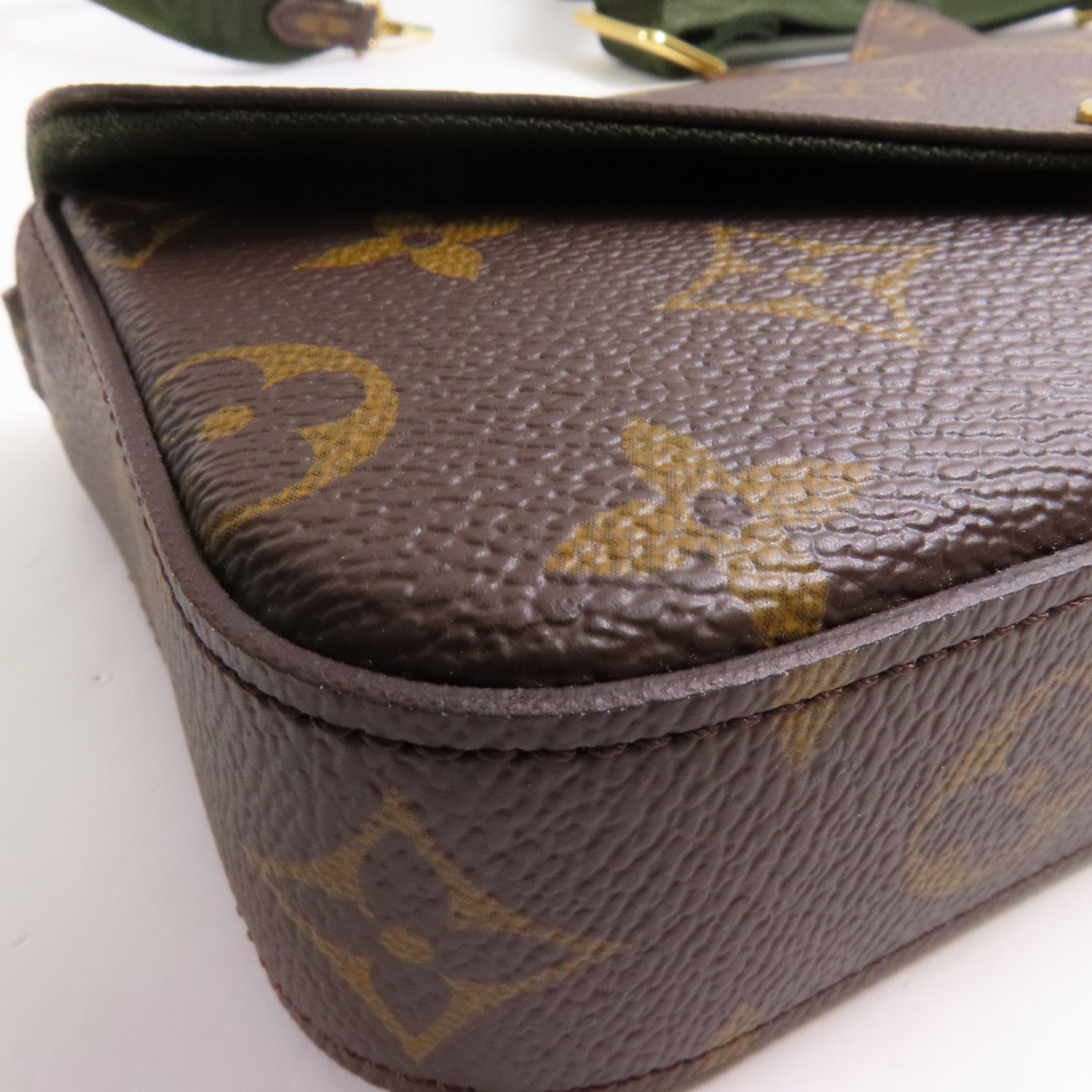 LOUIS VUITTON Monogram Felicie Strap & Go金扣肩背袋