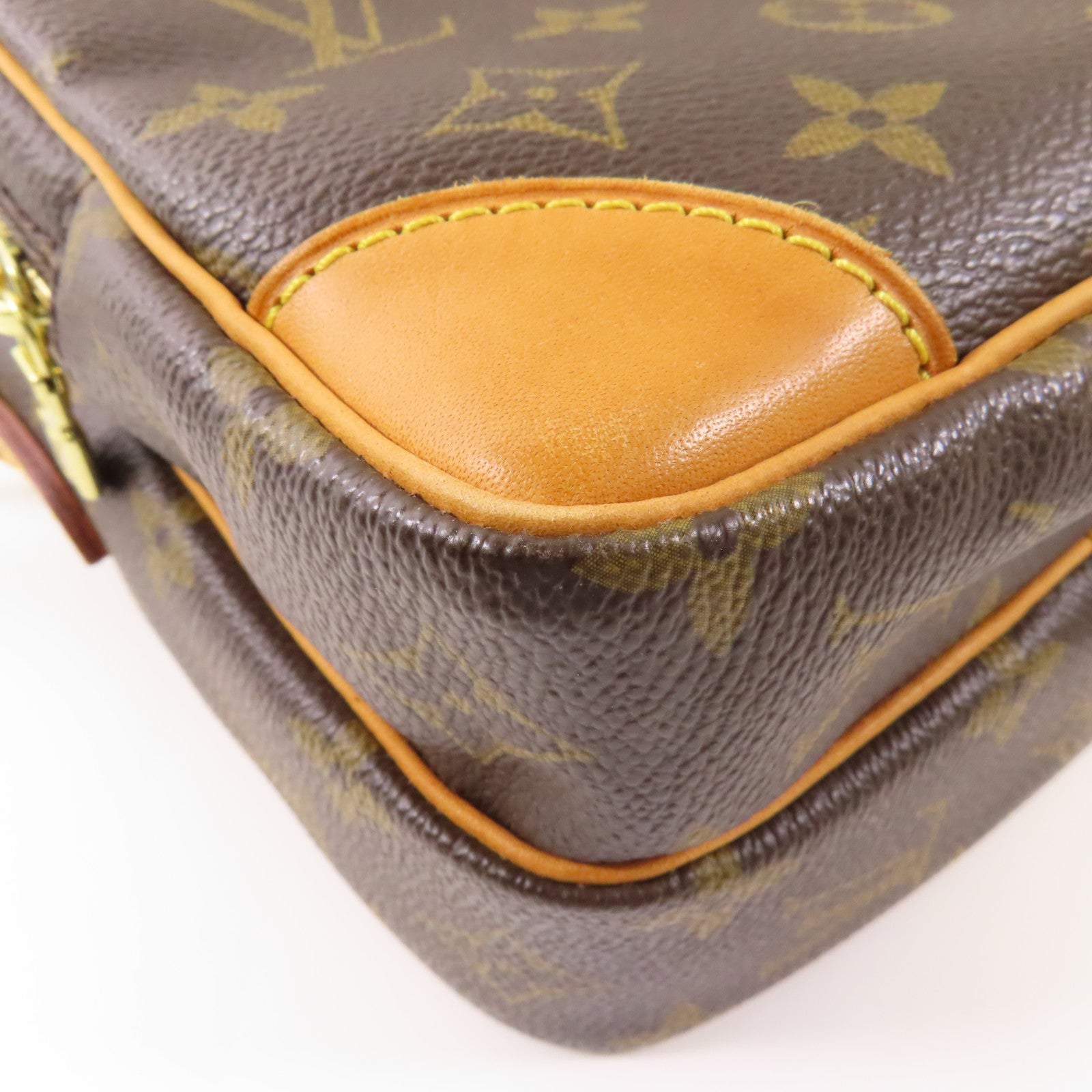 LOUIS VUITTON Monogram Amazon金扣肩背袋