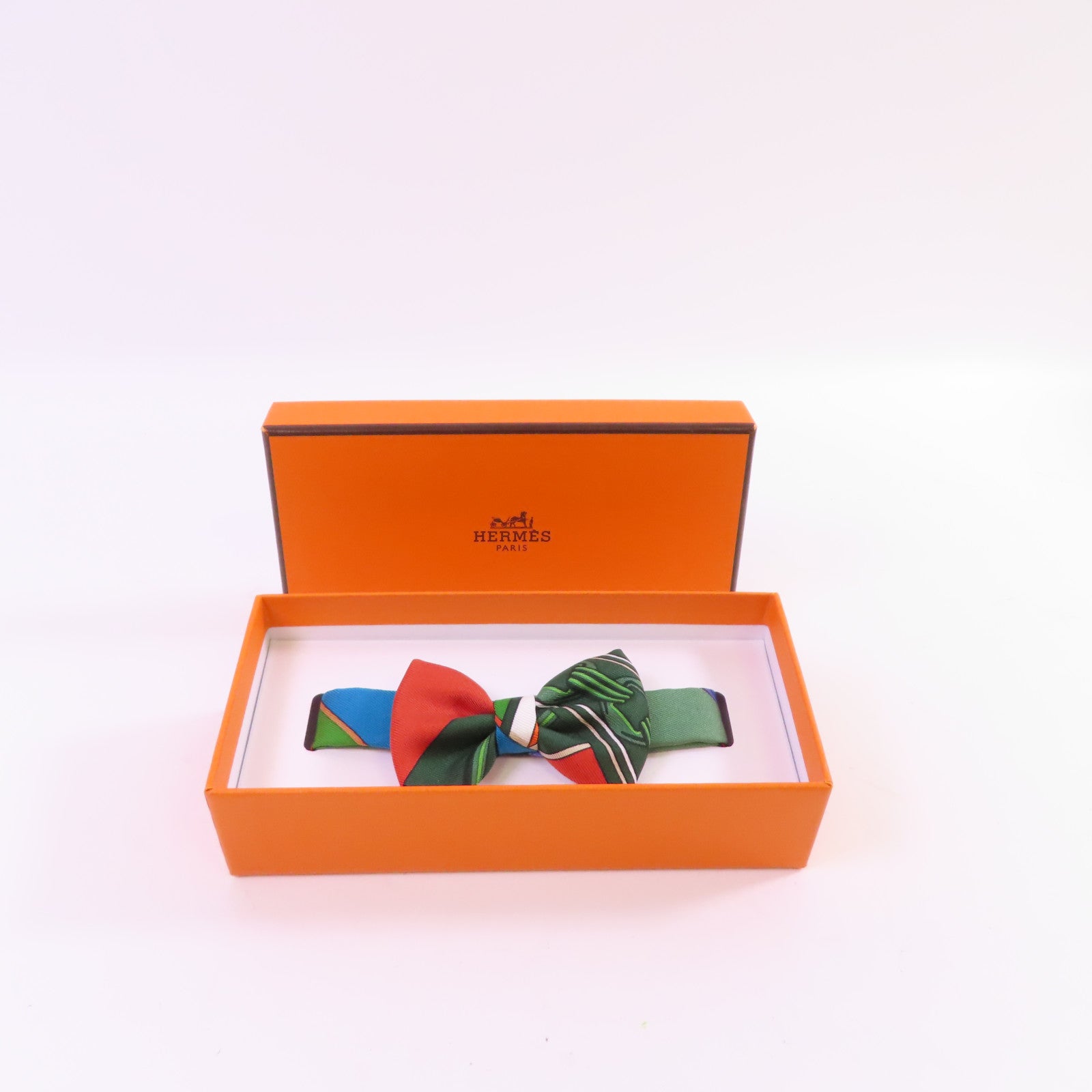HERMES 【激減優惠】絲質Bow Tie銀扣蝴蝶領結